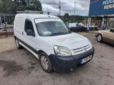 Citroen Berlingo First 1.6 HDi 600Kg panel van with black leather interior Registration no. LV09 OMG