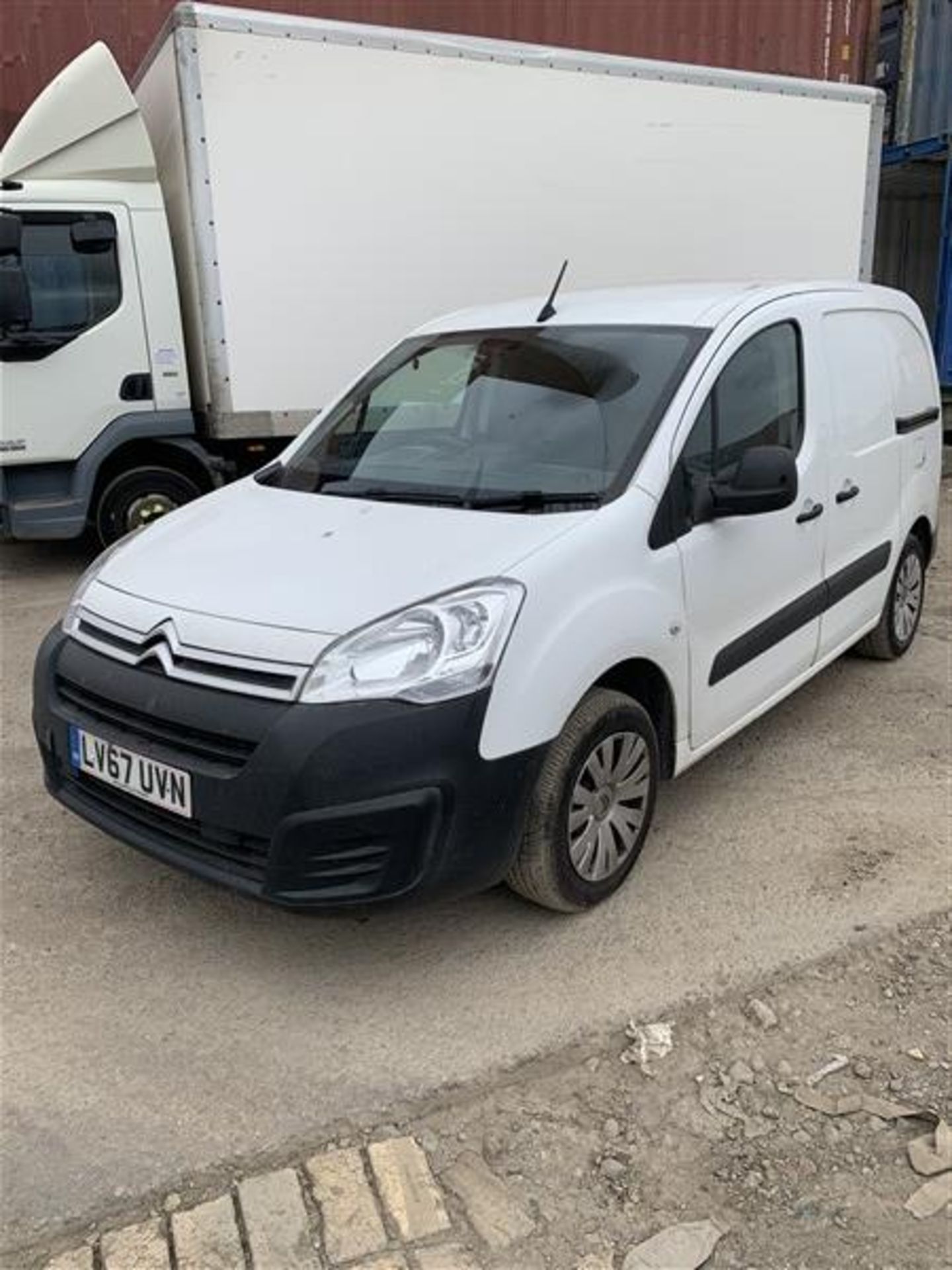 Citroen Berlingo 625 EN-Prise Blu 1560cc 5-speed manual diesel white panel van Registration No. LV67 - Image 7 of 13