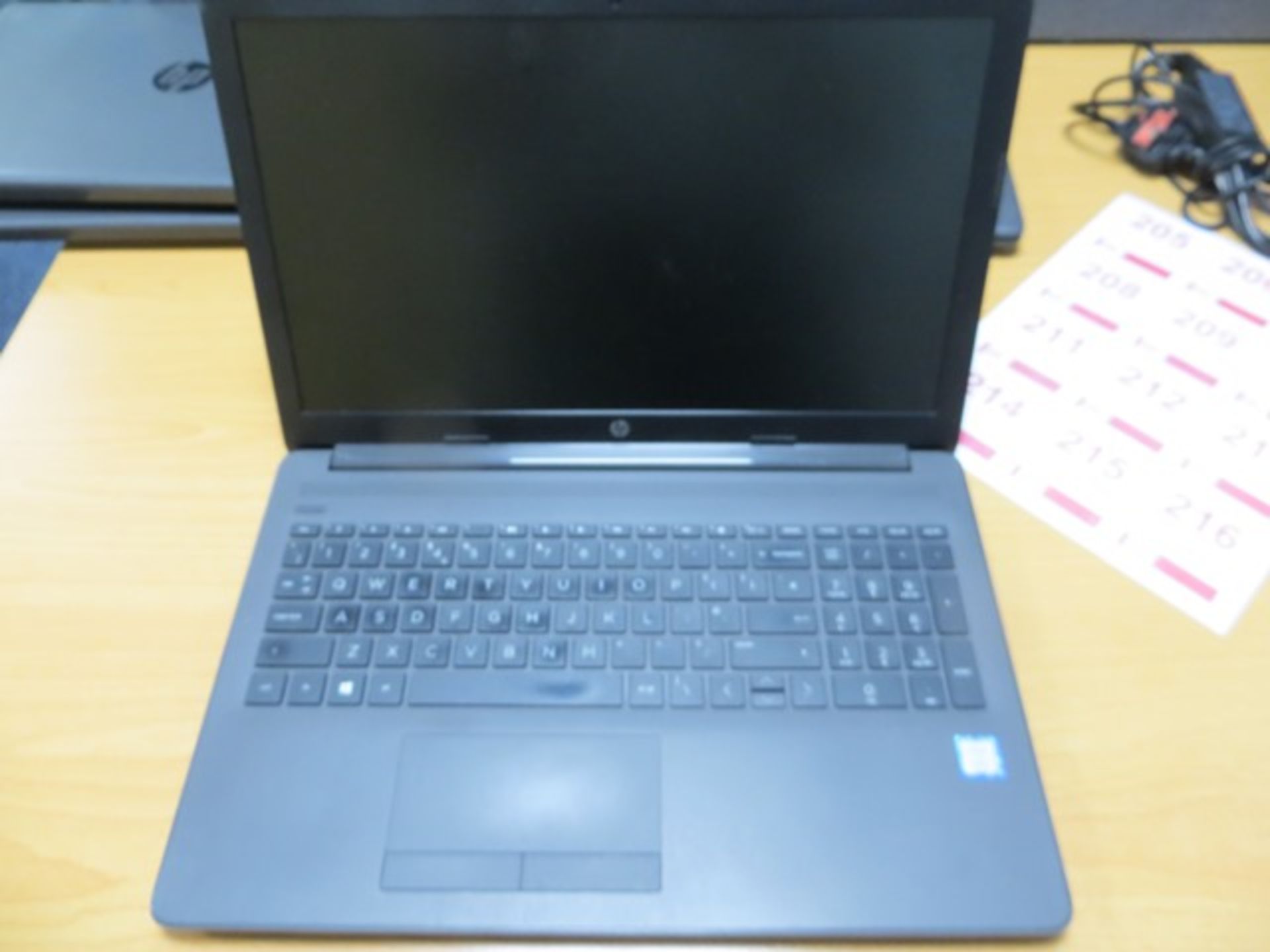 Two HP Core i7 15" laptops, a HP core i5 15" 10th generation laptop and a HP core i5 15" 8th - Image 2 of 4