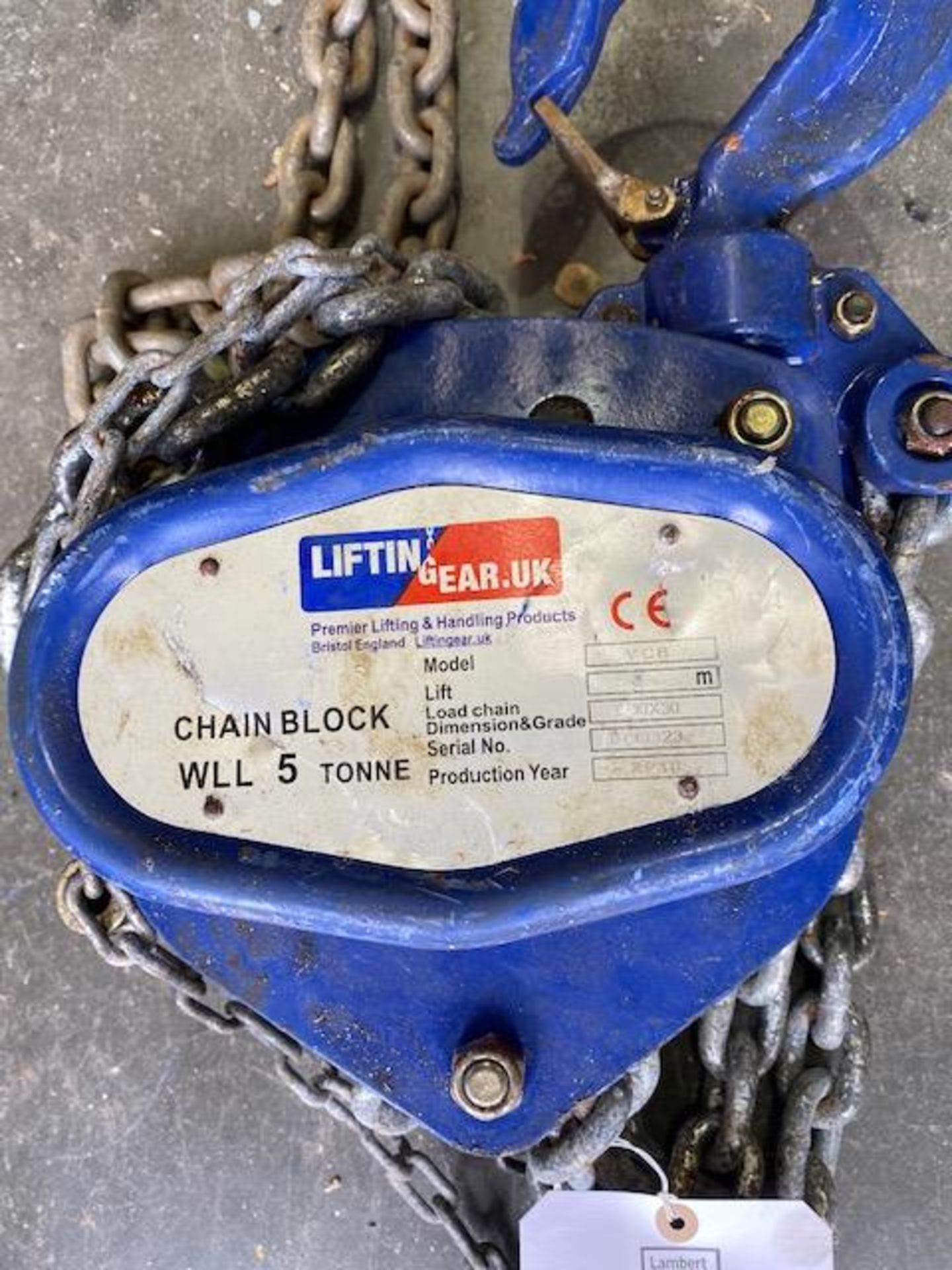 Two Lifting Gear UK 5 tonne chain blocks model VCB 3M s/n 8719316 (2018). *N.B. This lot has no - Image 3 of 3