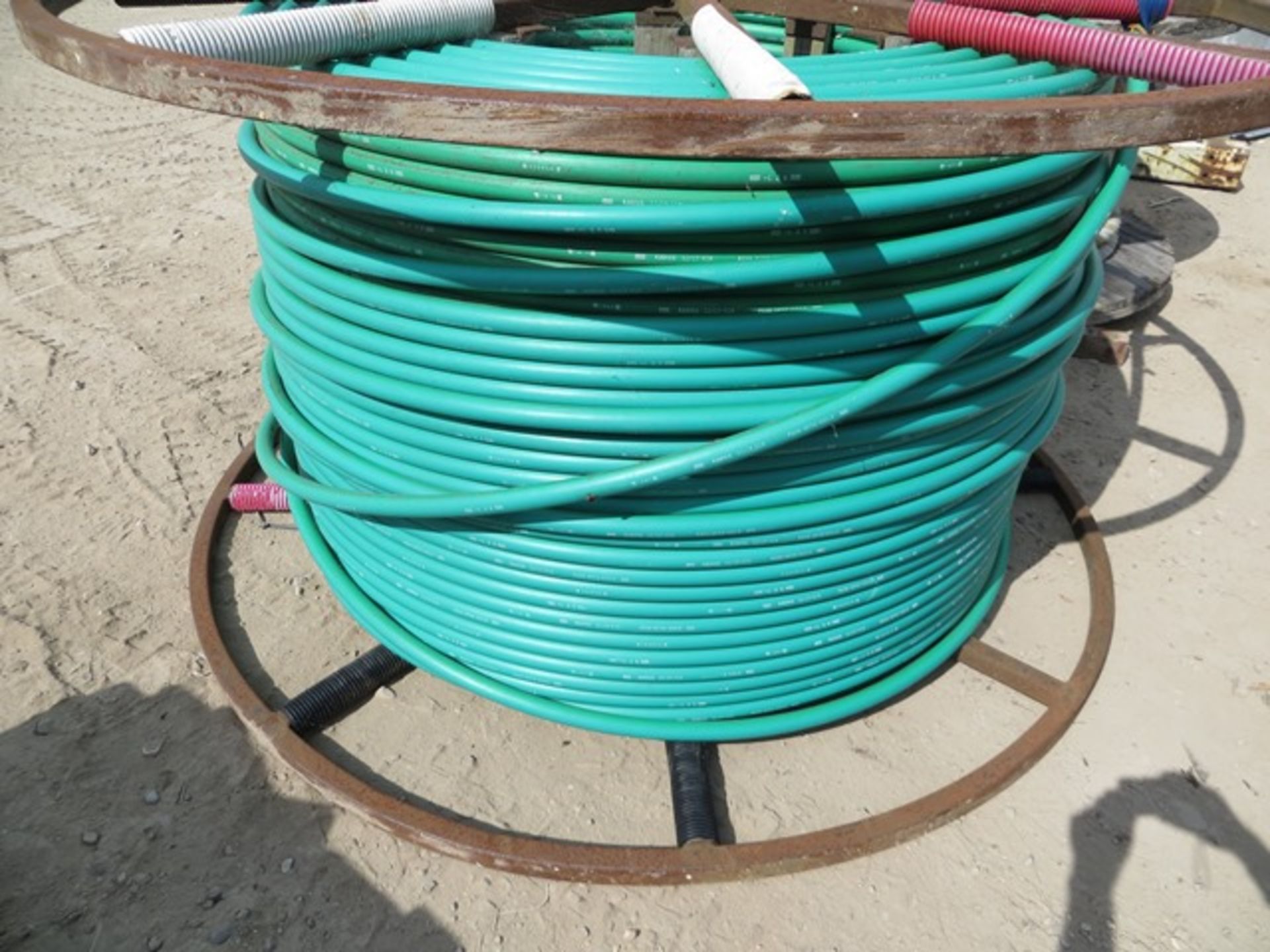 Reel of Radius 32/27mm Fibre Optic Cable Conduit -L26 *This lot is located at Gibbard Transport,