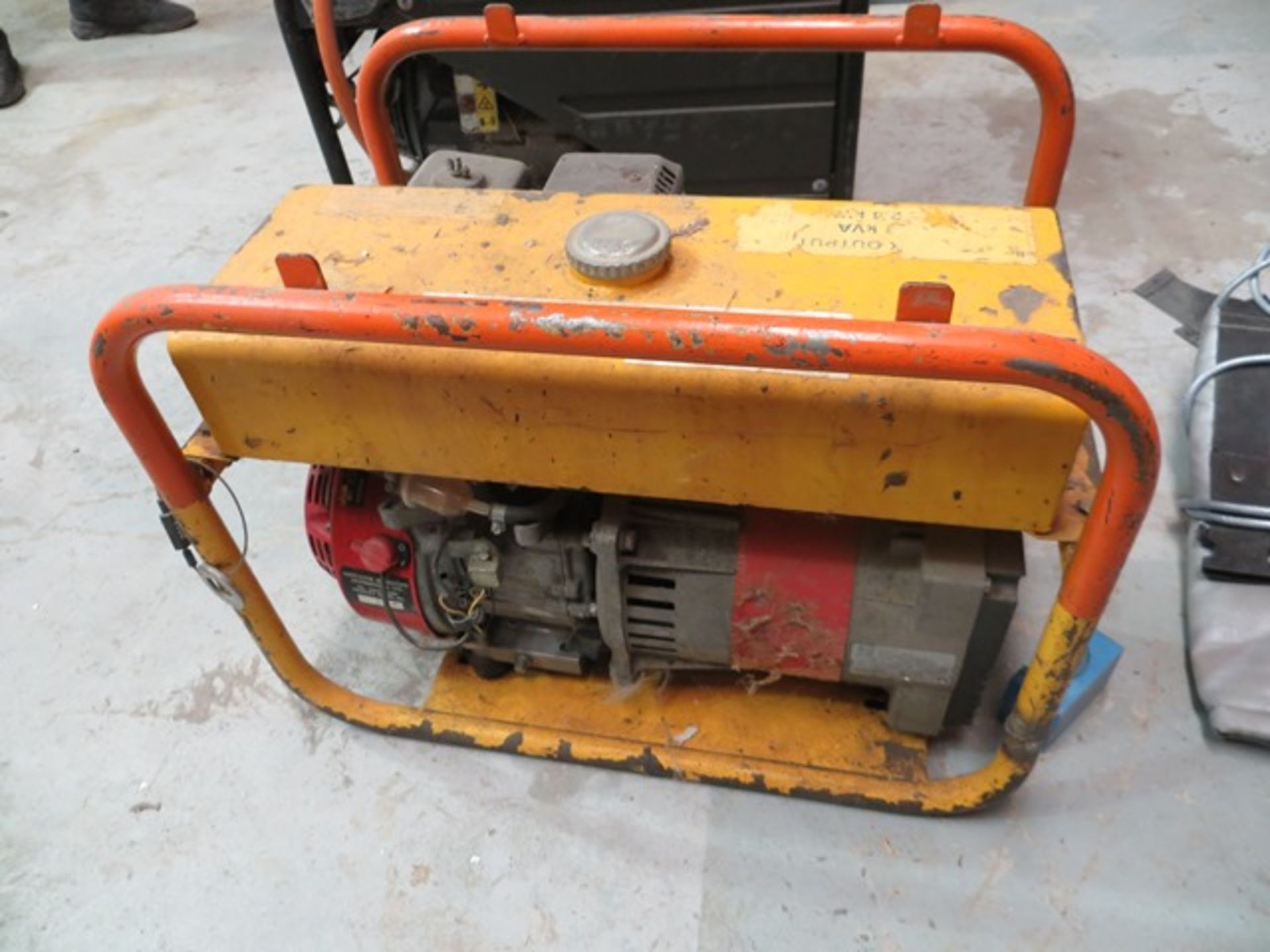 Honda GX450 5.5 2.4 KVA petrol generator * This lot is located at Unit 15, Horizon Business - Image 2 of 3