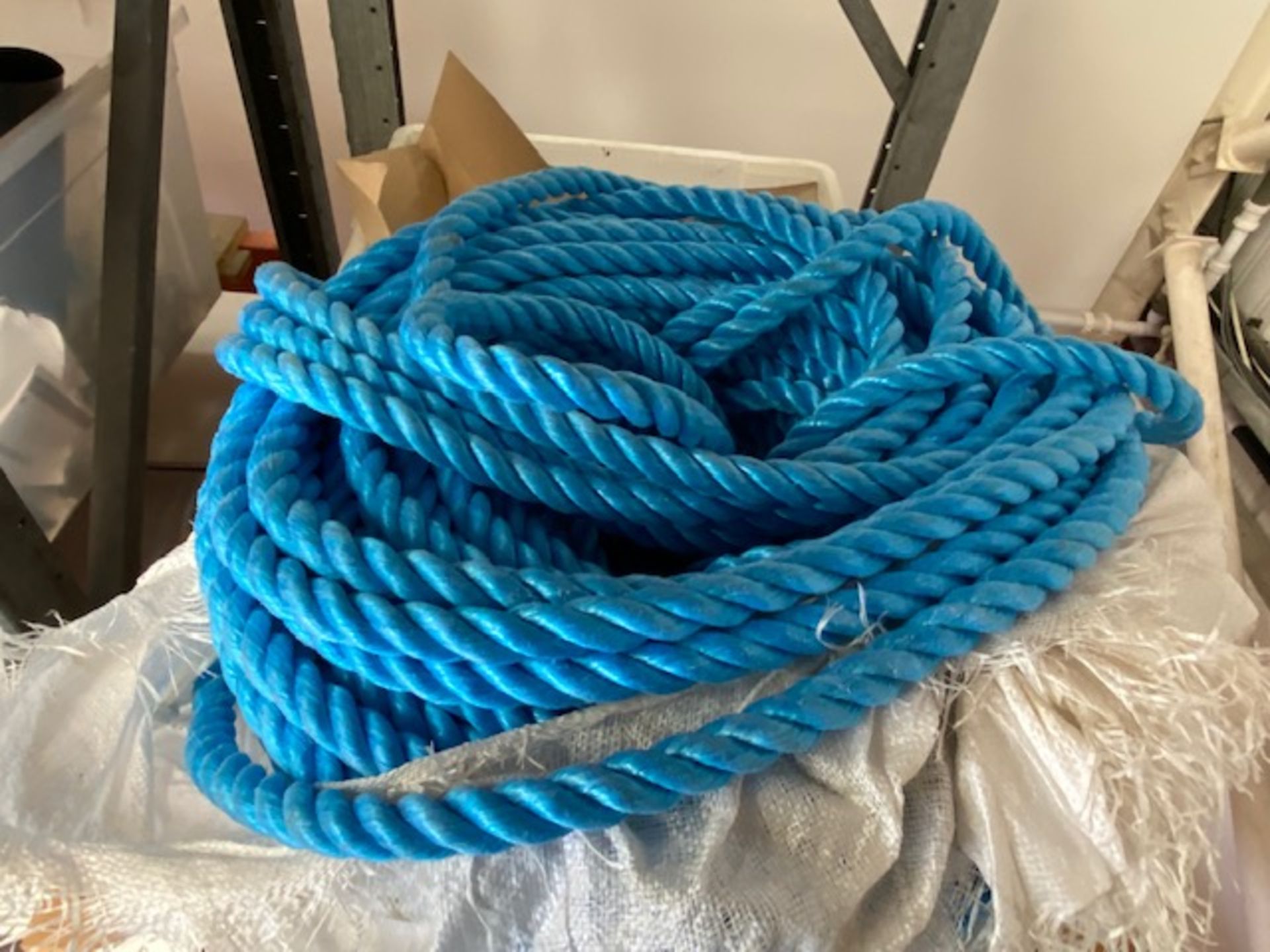 Two coils of blue PP 22mm rope * This lot is located at Unit 15, Horizon Business Centre, Alder - Image 2 of 4