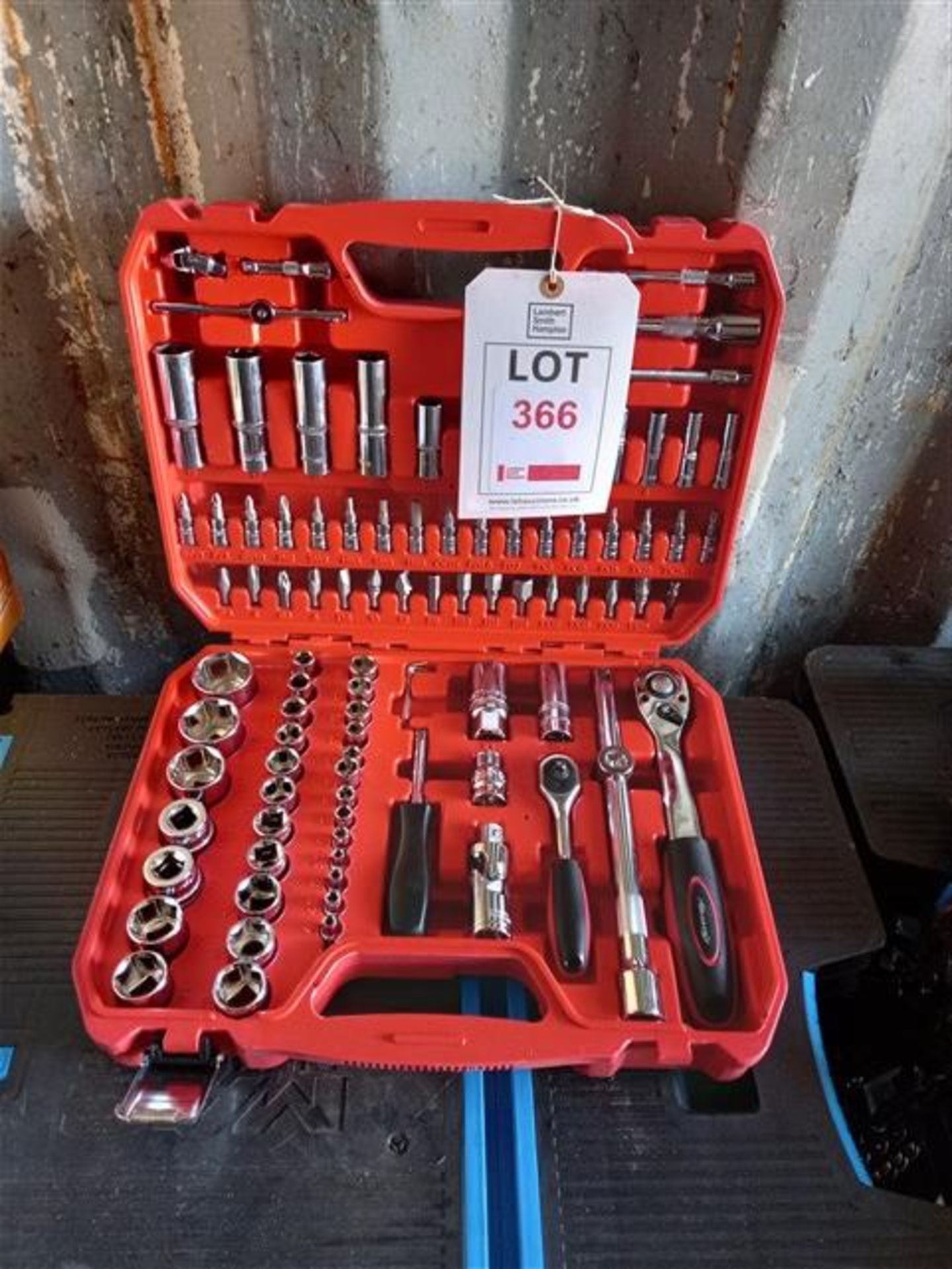 Neilsen socket set *This lot is located at Gibbard Transport, Fleet Street Corringham, Essex SS17