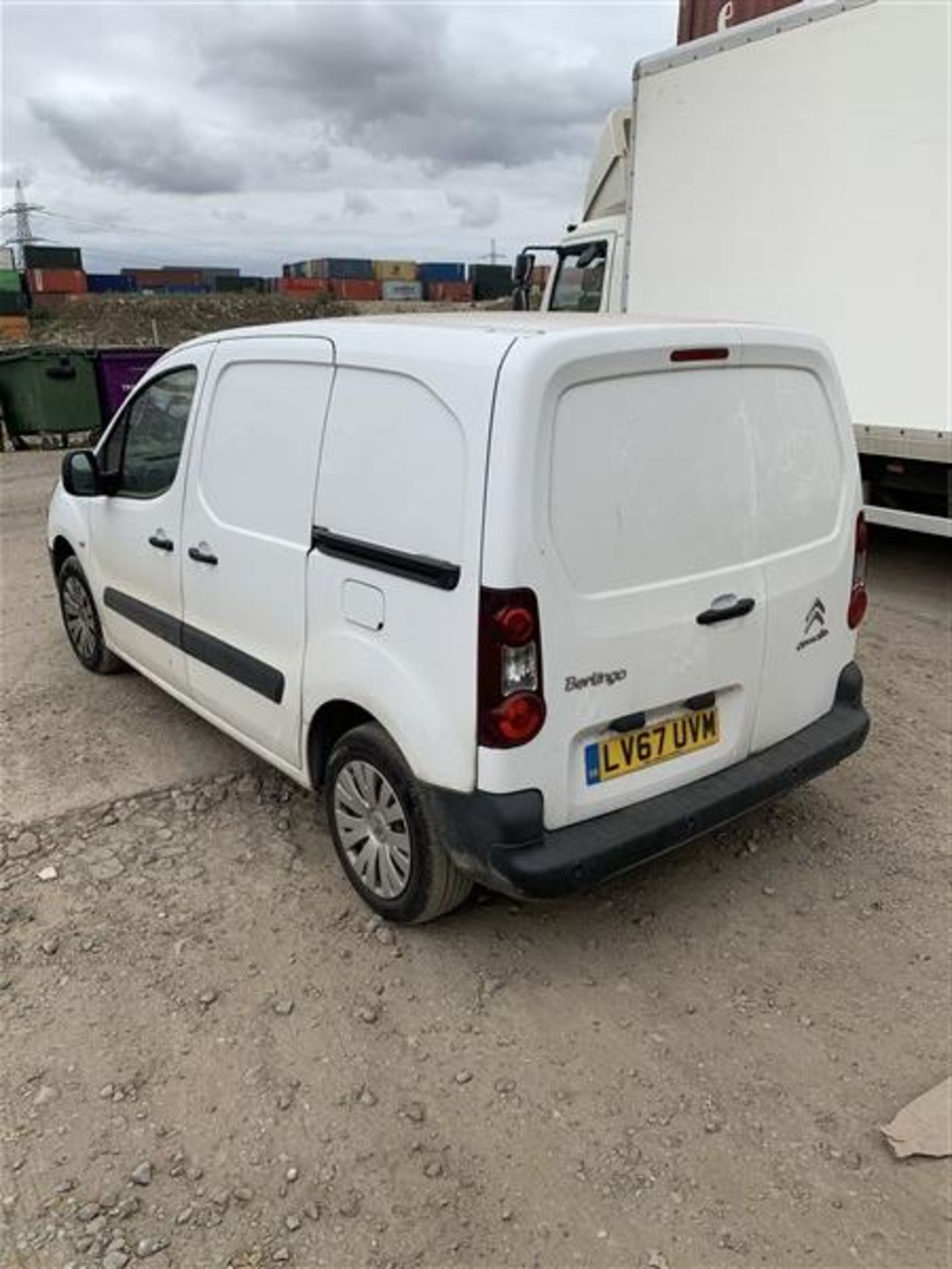 Citroen Berlingo 625 EN-Prise Blu 1560cc 5-speed manual diesel white panel van Registration No. LV67 - Image 7 of 10