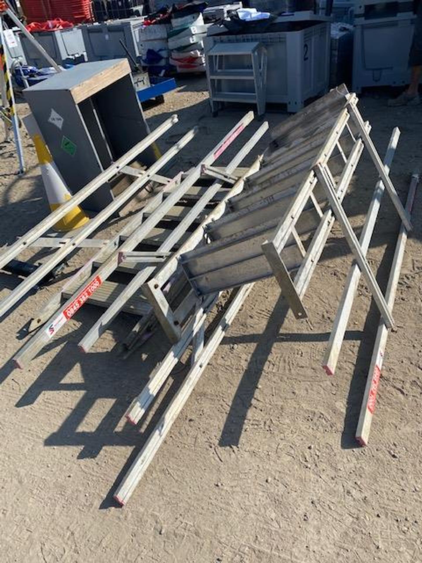 Two aluminium adjustable gantry steps with side rails *This lot is located at Gibbard Transport, - Image 2 of 2