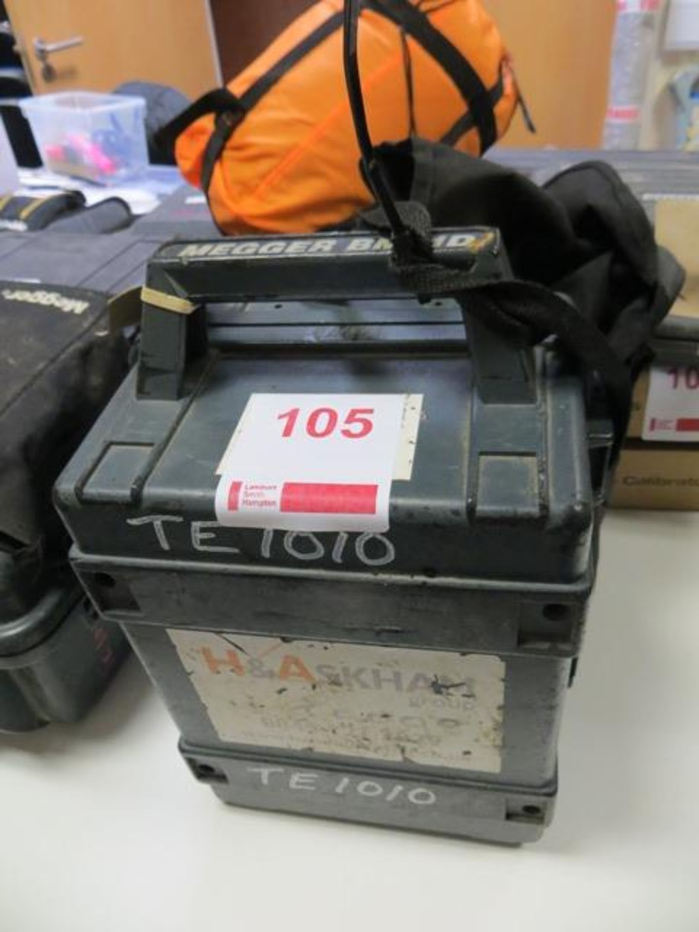 Megger BM11D 5kv insulation tester * This lot is located at Unit 15, Horizon Business Centre, - Image 2 of 2