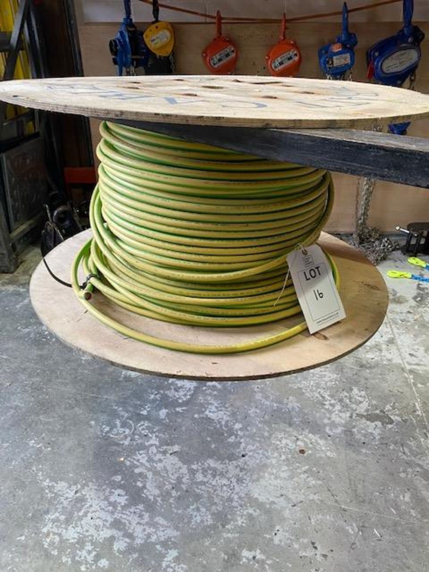 Reel of earthing cable * This lot is located at Unit 15, Horizon Business Centre, Alder Close,