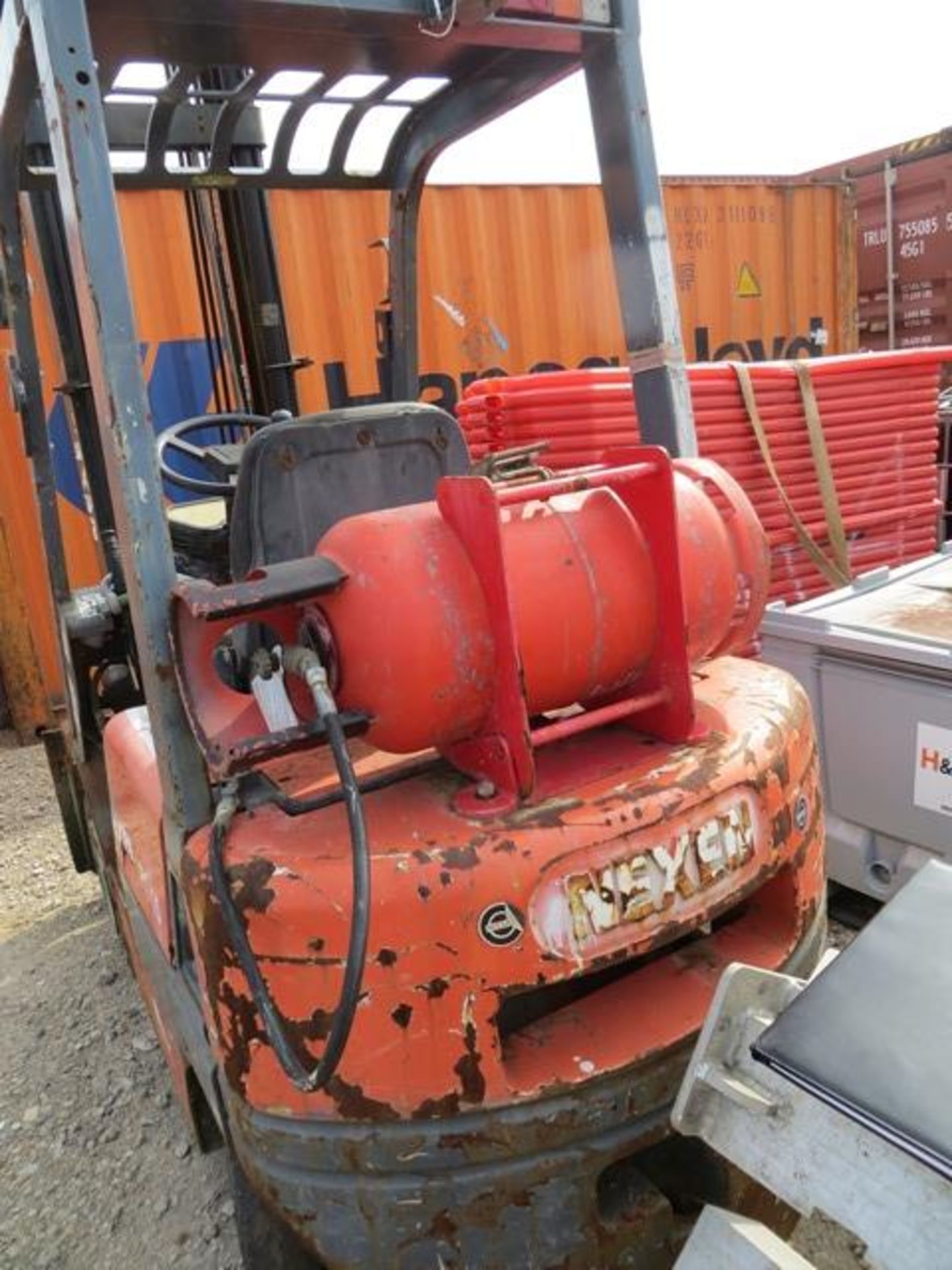 Nexen FG15 gas/diesel fork lift truck s/n Y317918 suitable for spares and repairs. *N.B. This lot - Image 6 of 6