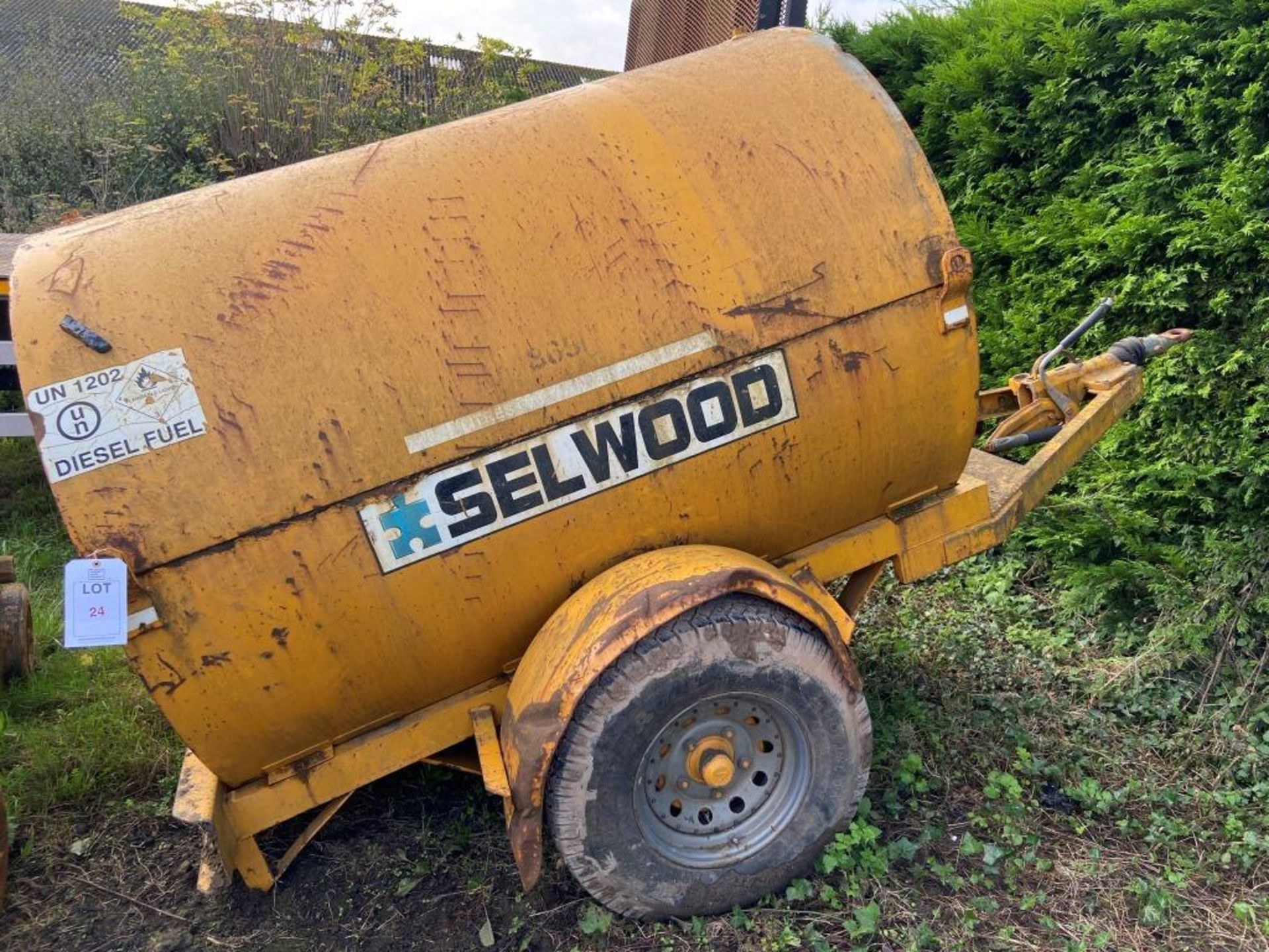 Trailer Engineering 2000 litre diesel trailed bowser - Image 2 of 4