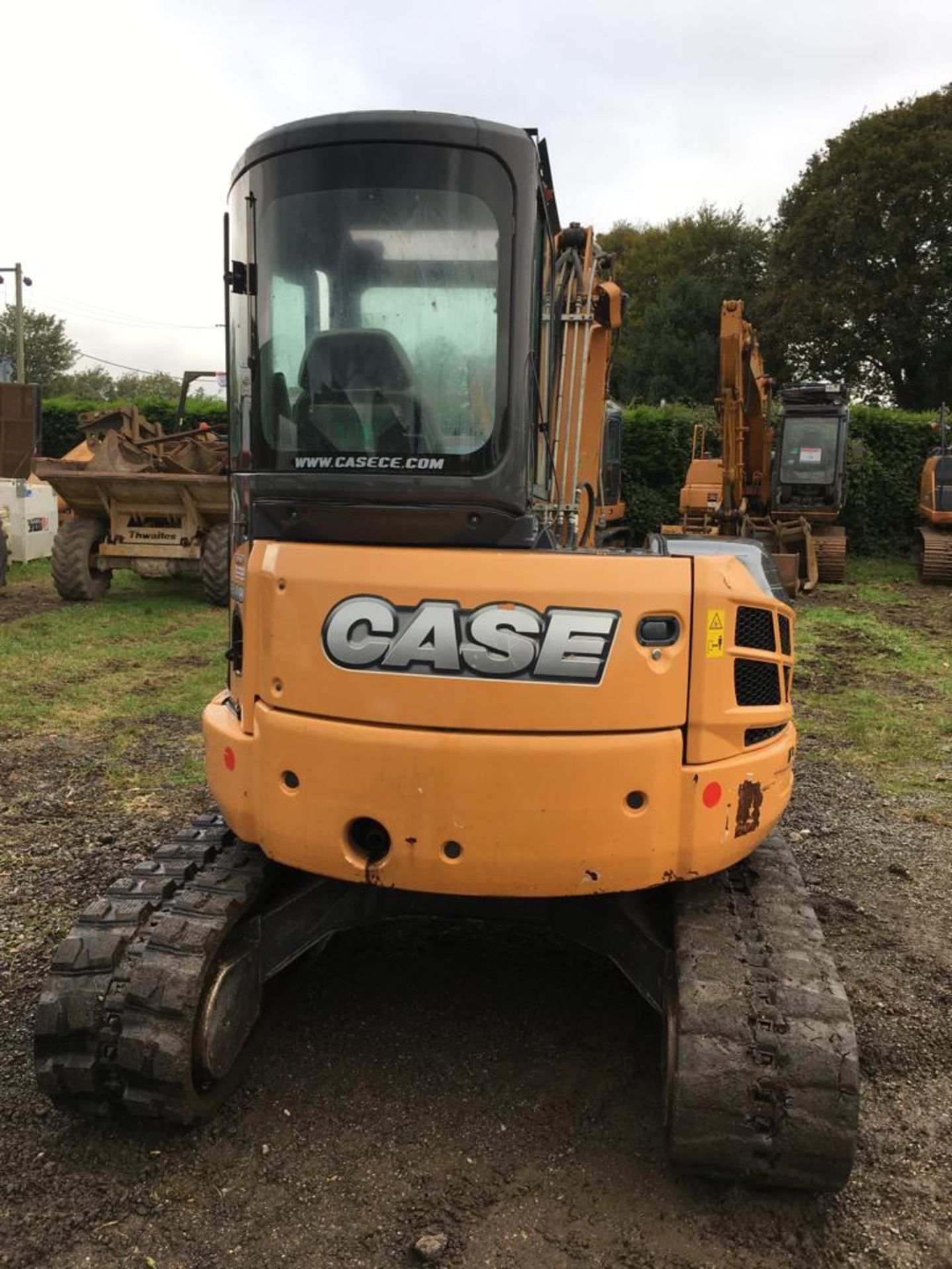 Case CX50B excavator (2013) - Image 2 of 20