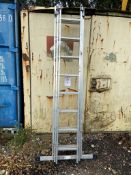 Youngman T200 extendable 2.5m triple aluminium ladder