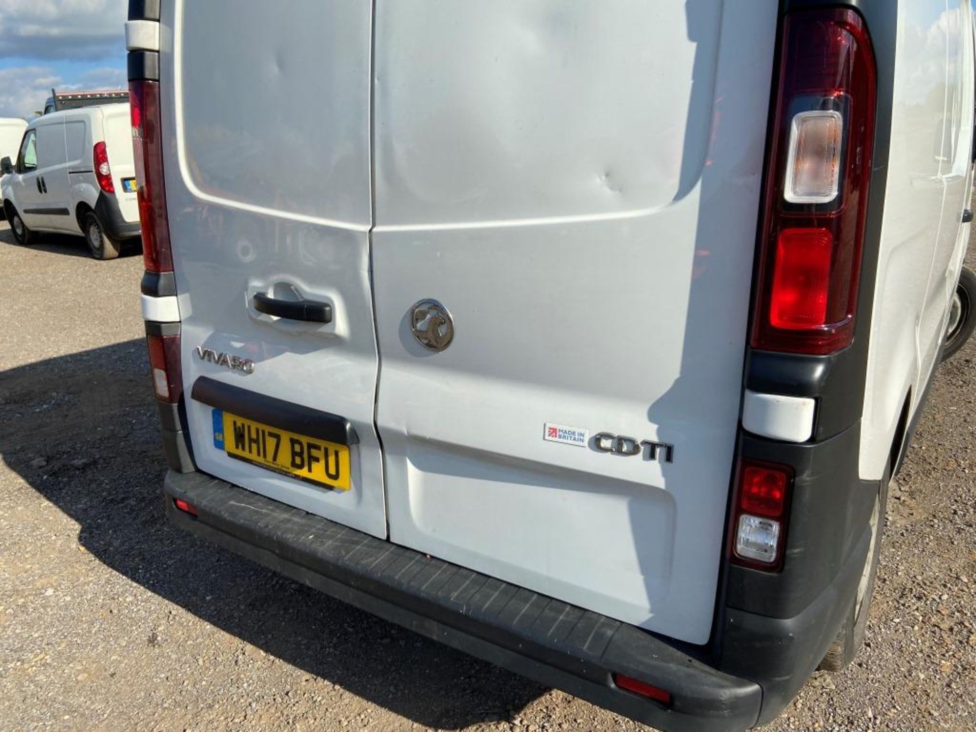 Vauxhall Vivaro 2700 CDTI panel van (2017) - Image 21 of 22