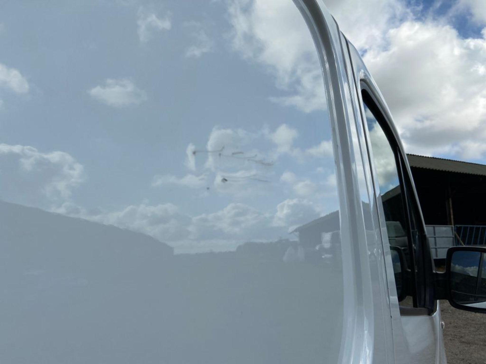 Vauxhall Vivaro 2700 CDTI panel van (2016) - Image 20 of 21