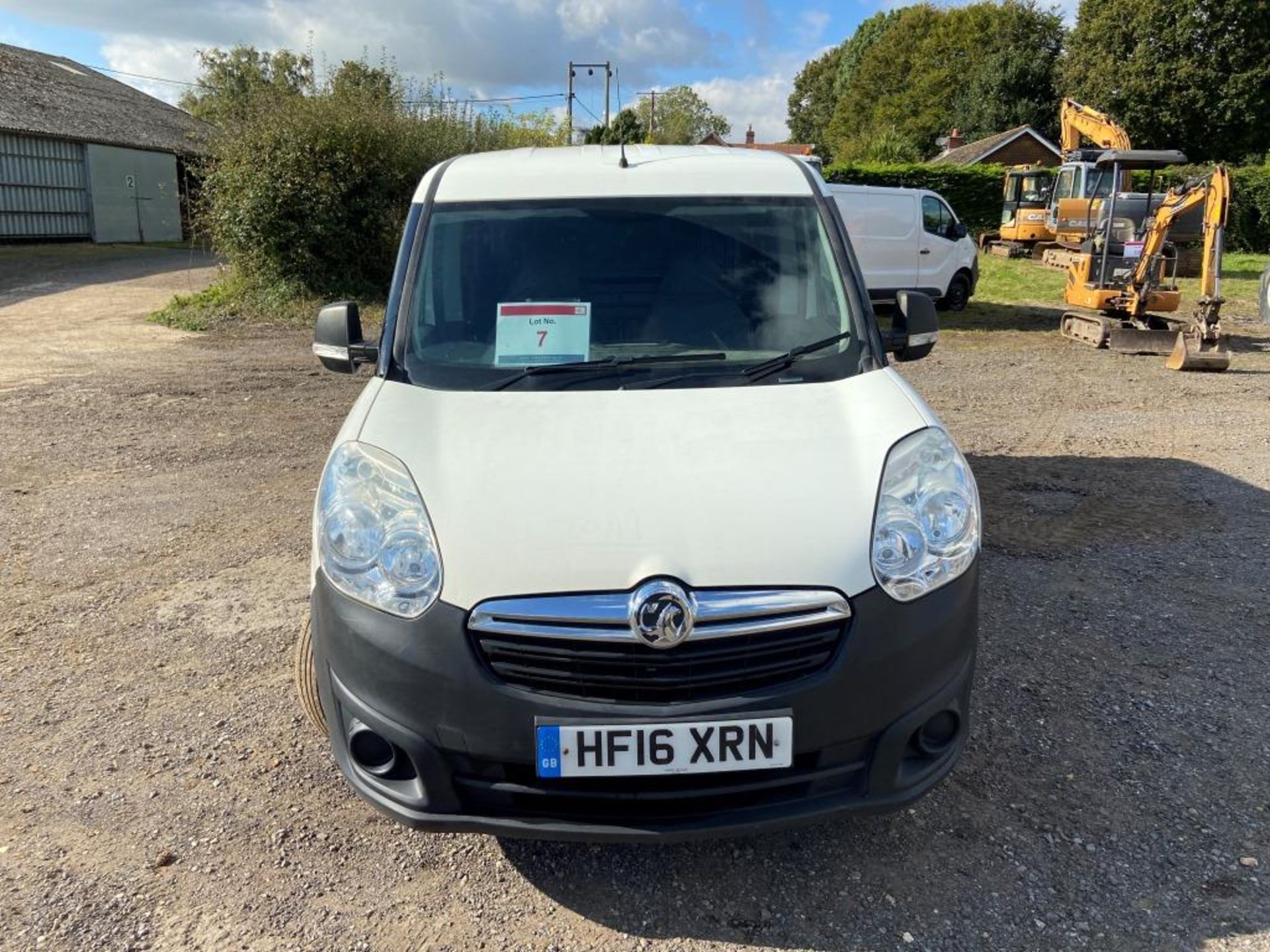 Vauxhall Combo 2000 L1H1 CDTi panel van (2016) - Image 2 of 18