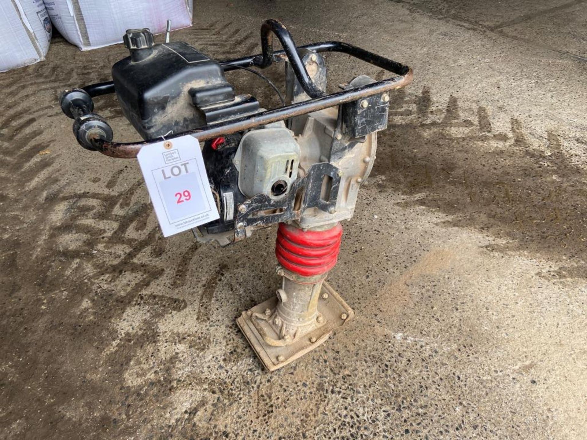 Fairport Tamping Rammer FPR60 with Honda 100 petrol engine, YOM: 2012