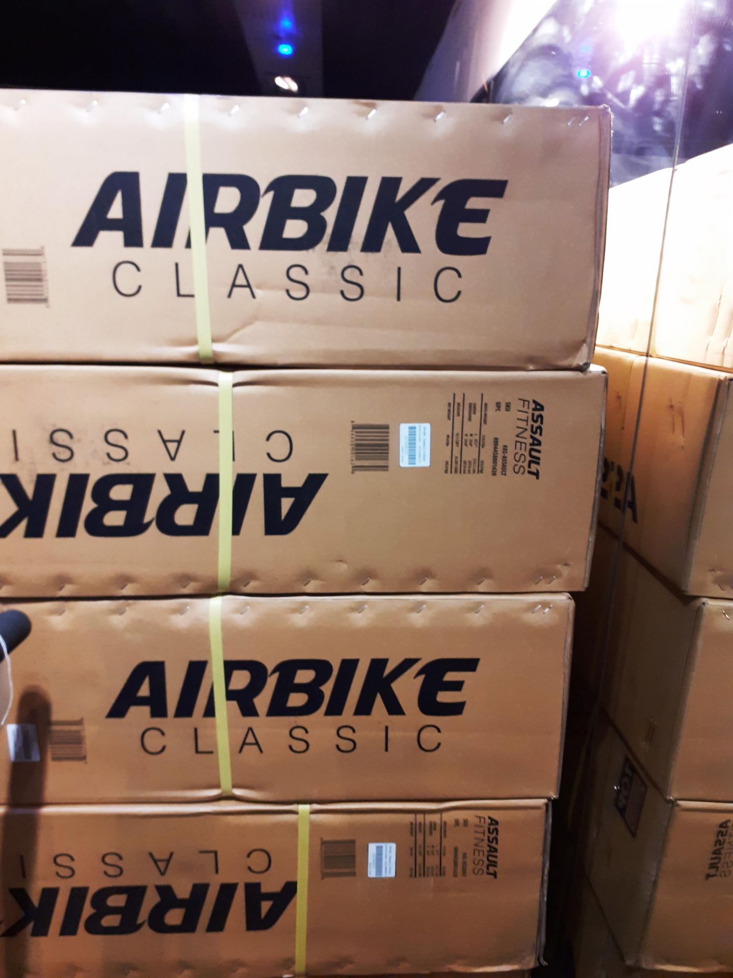 Classic Airbike Boxed - Image 3 of 3