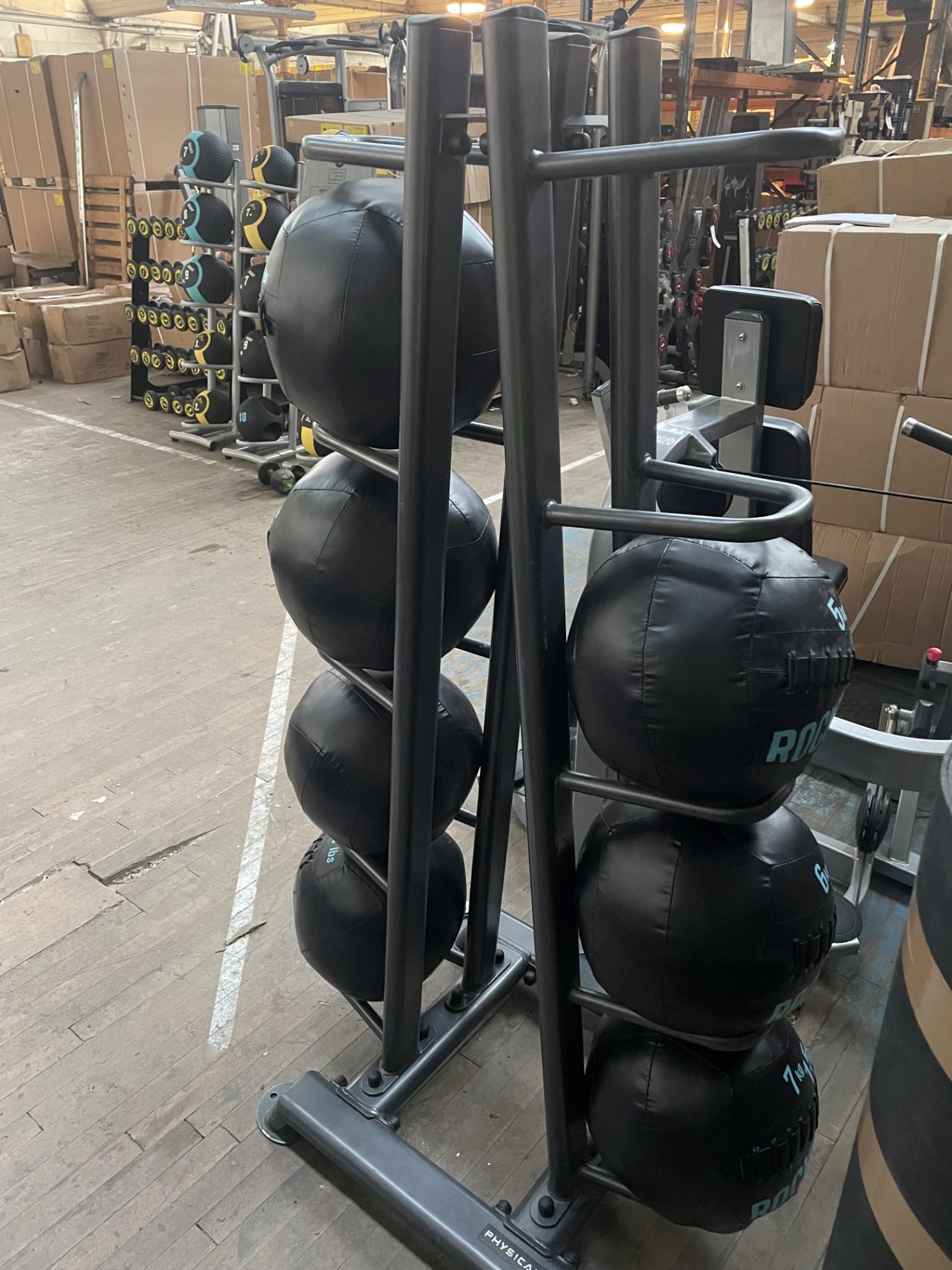 Wall Balls 2kg 3kg 5kg 6kg 7kg 9kg 10kg with stand Ex display Ex- Display - Image 3 of 4