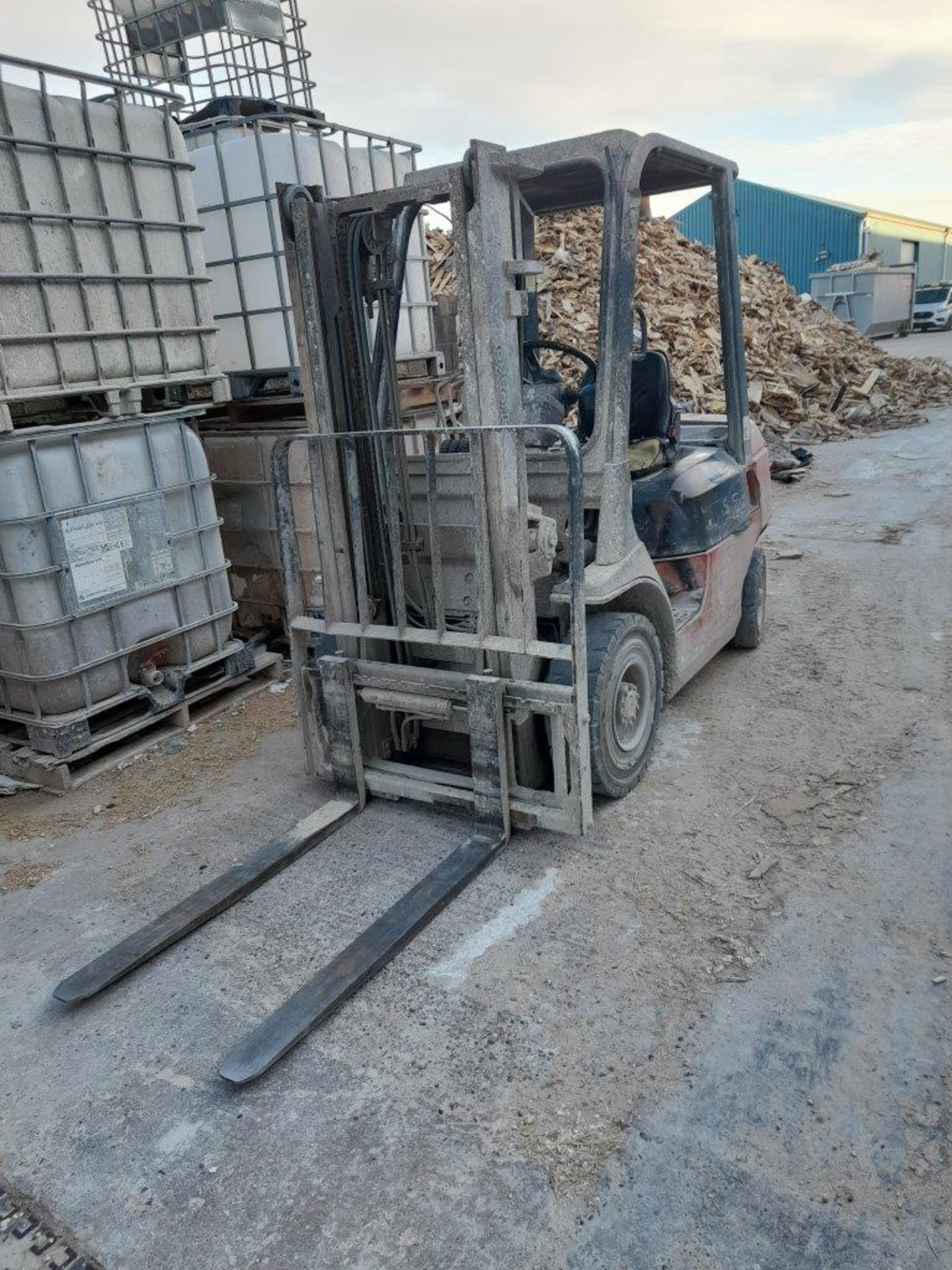 Toyota SAS 25 7FDF25 forklift - Image 2 of 7