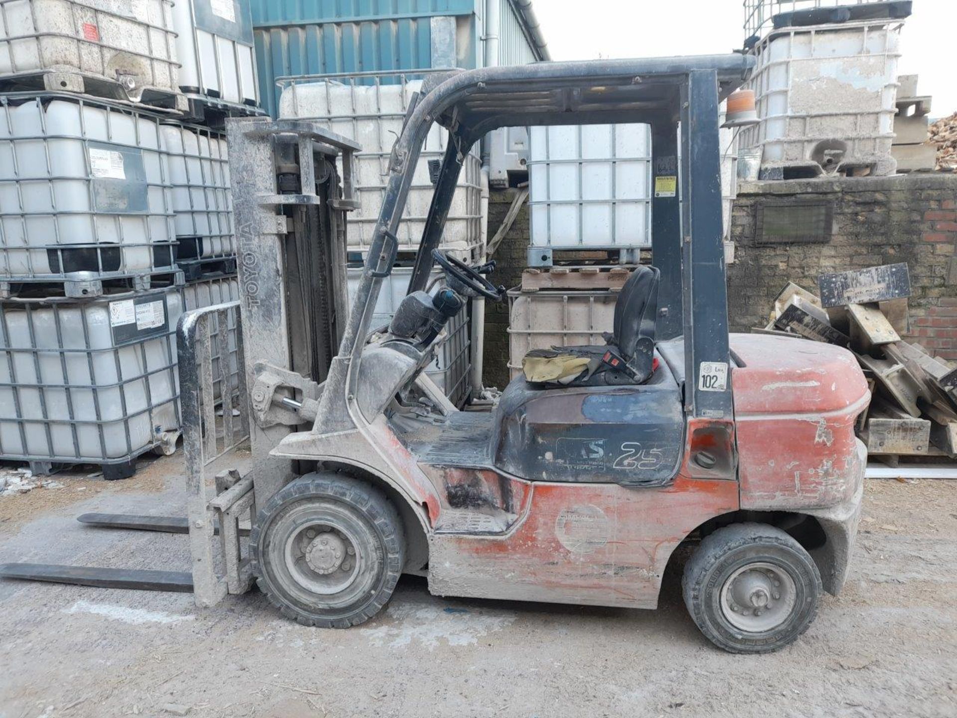 Toyota SAS 25 7FDF25 forklift - Image 5 of 7