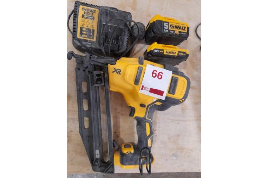 Dewalt 16GA nail gun