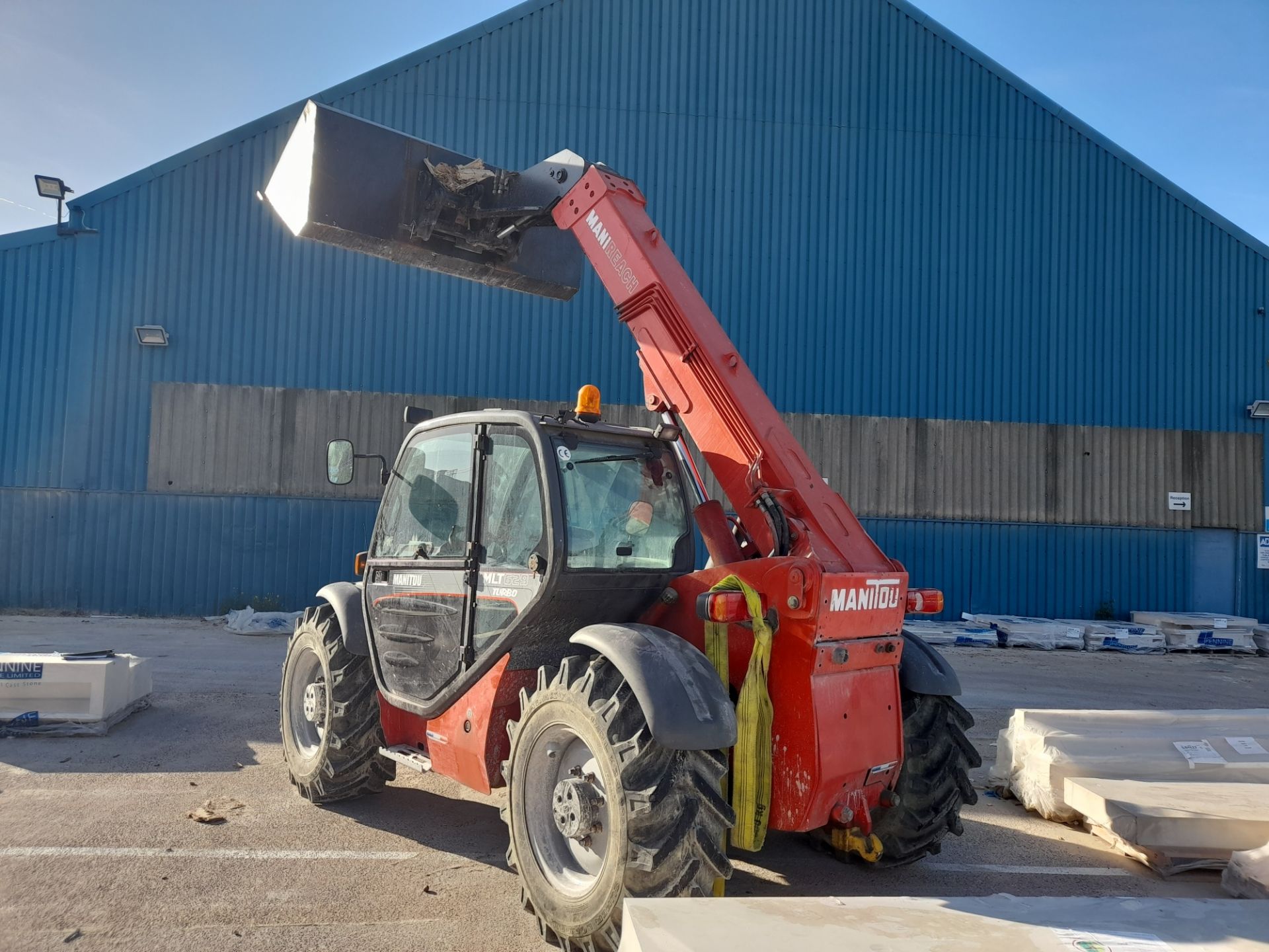 1999 Manitou MLT 629 telehandler - Image 4 of 8