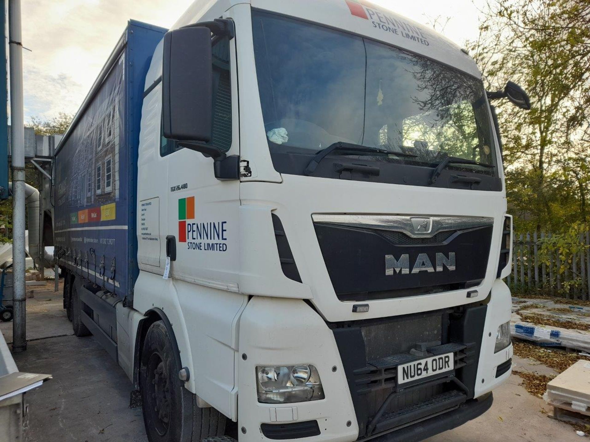 2015 Man TGX 26 48 6x2 curtainside rigid - Image 4 of 6