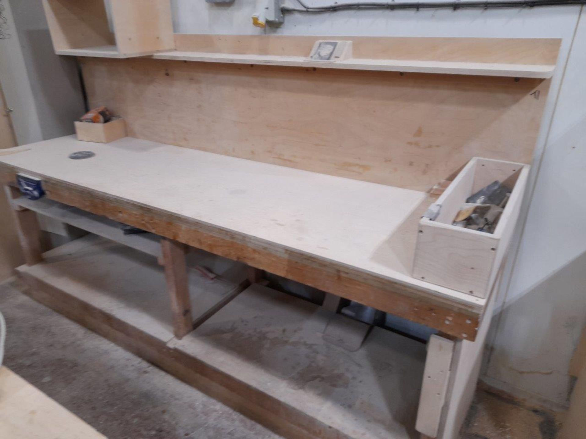 Joiners benches - Image 5 of 7