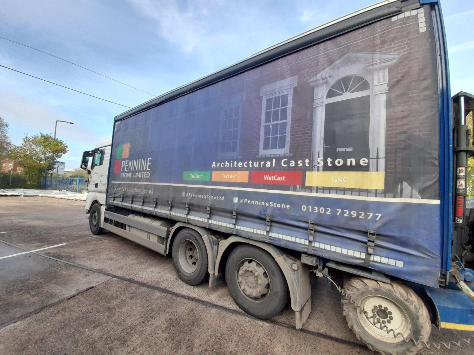 2018 Man TGX 26.500 BLS curtainside rigid - Image 2 of 17