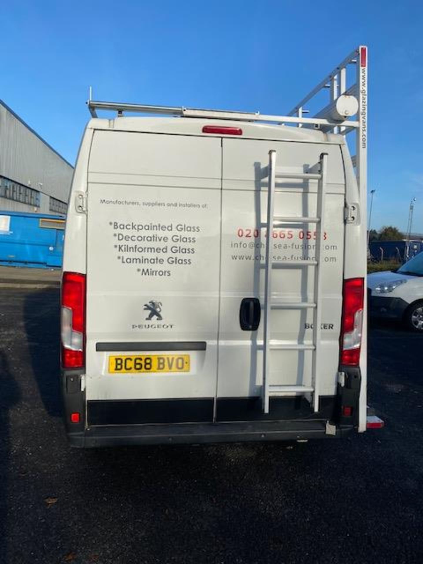 Peugeot Boxer van complete with glazing rail 3.6 x 2.6m, rear ladder, Rhino Van Vault Tube and - Image 5 of 10