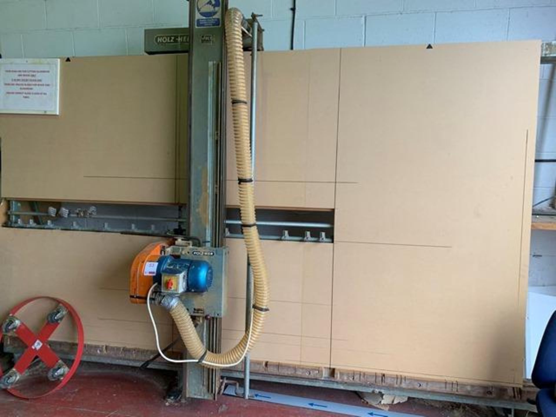 Holtz Her vertical wood panel saw with dust extractor and spare hose - Image 2 of 2