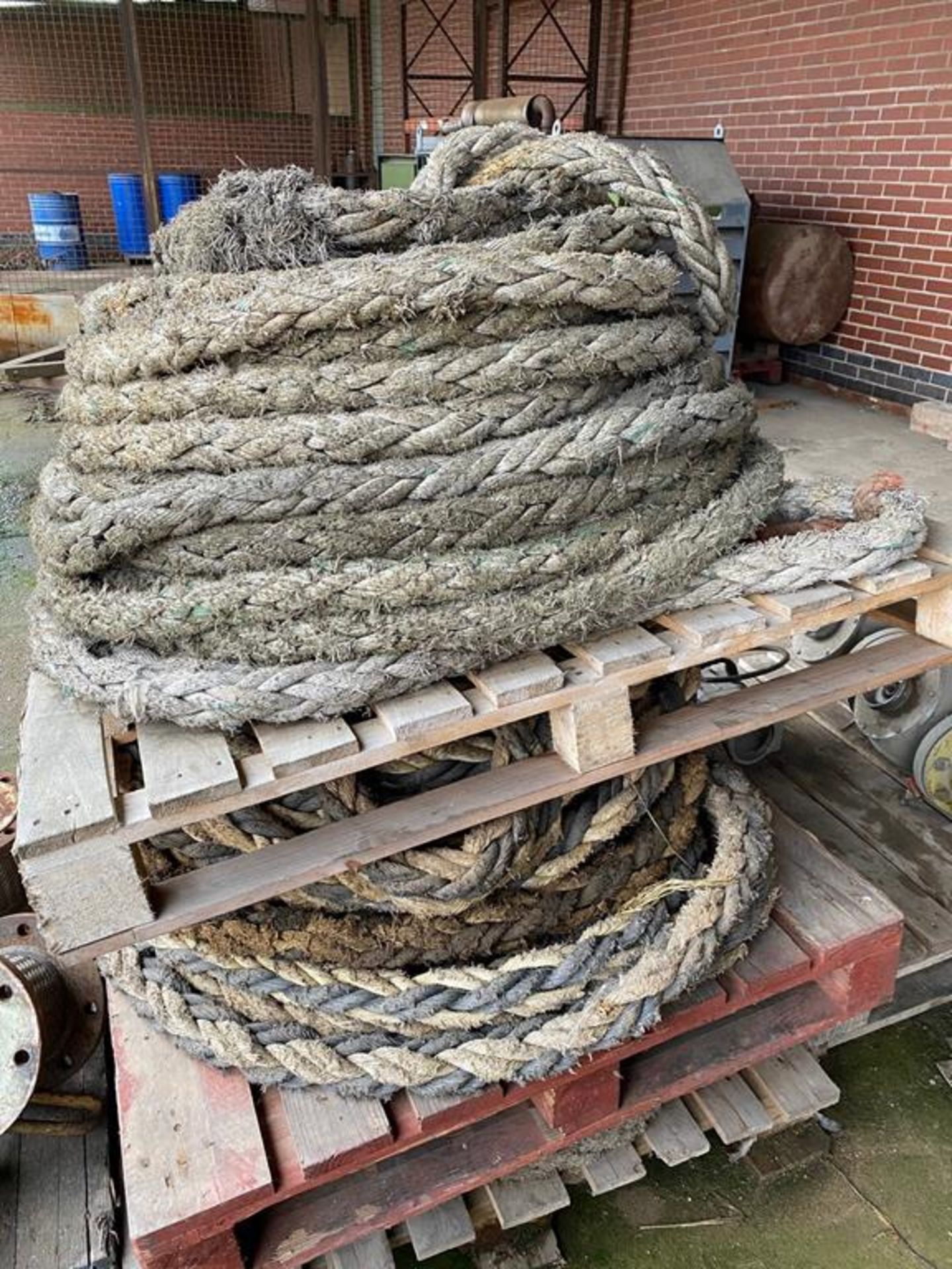 3 Pallet Ships Rope