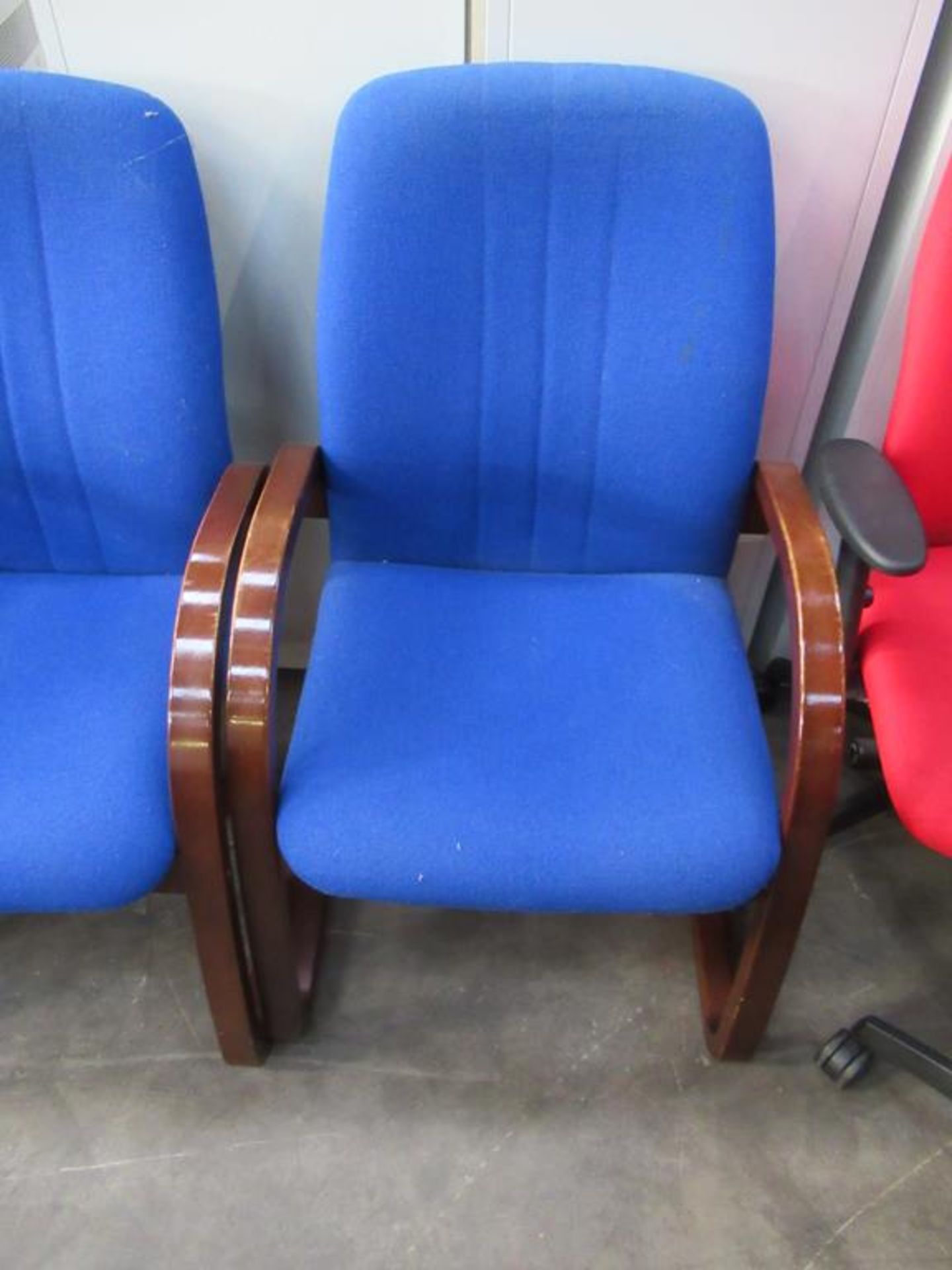 10 x waiting room chairs - Image 3 of 4