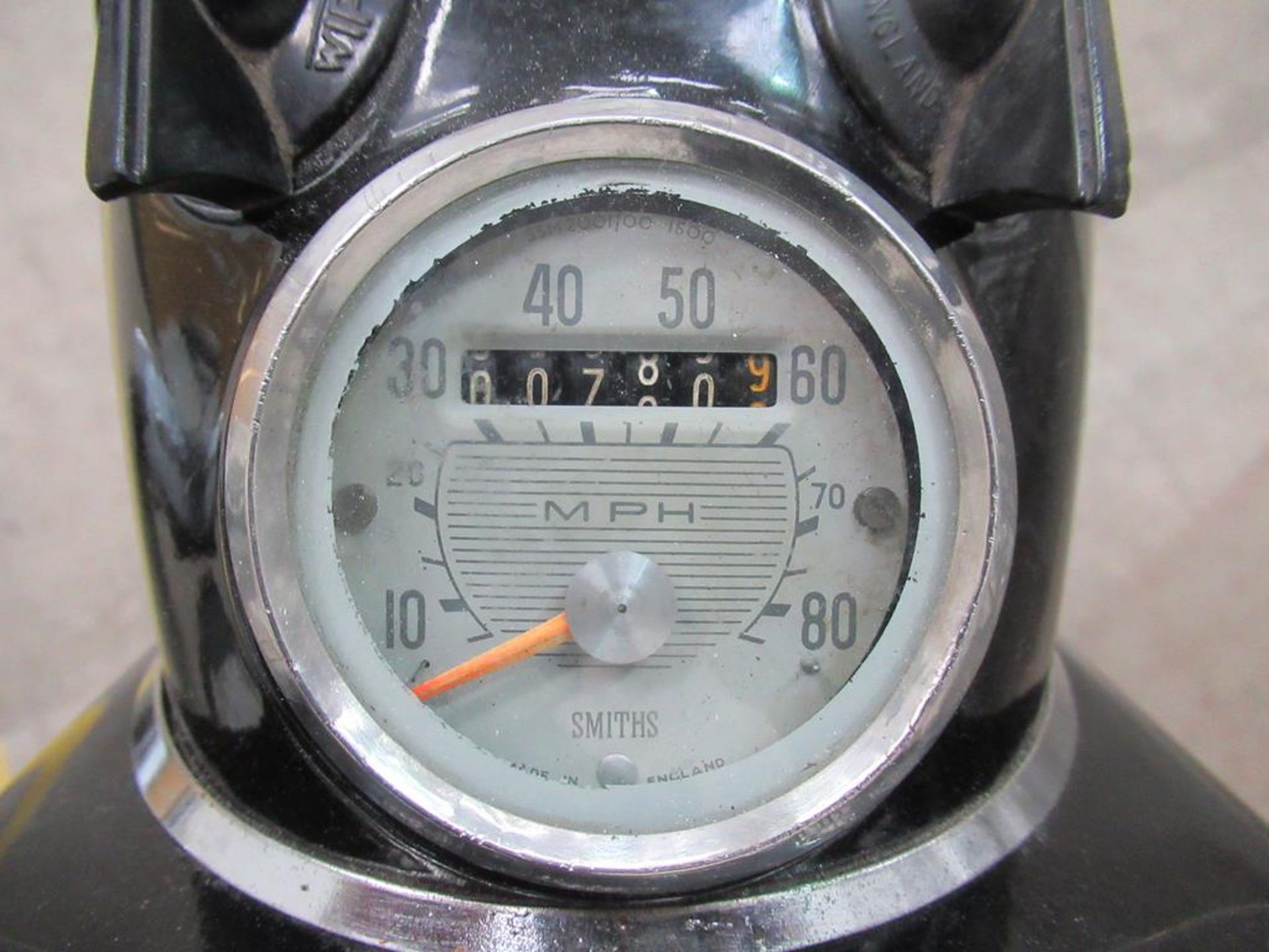 A BSA Bantam D7 Motorcycle - Image 9 of 9