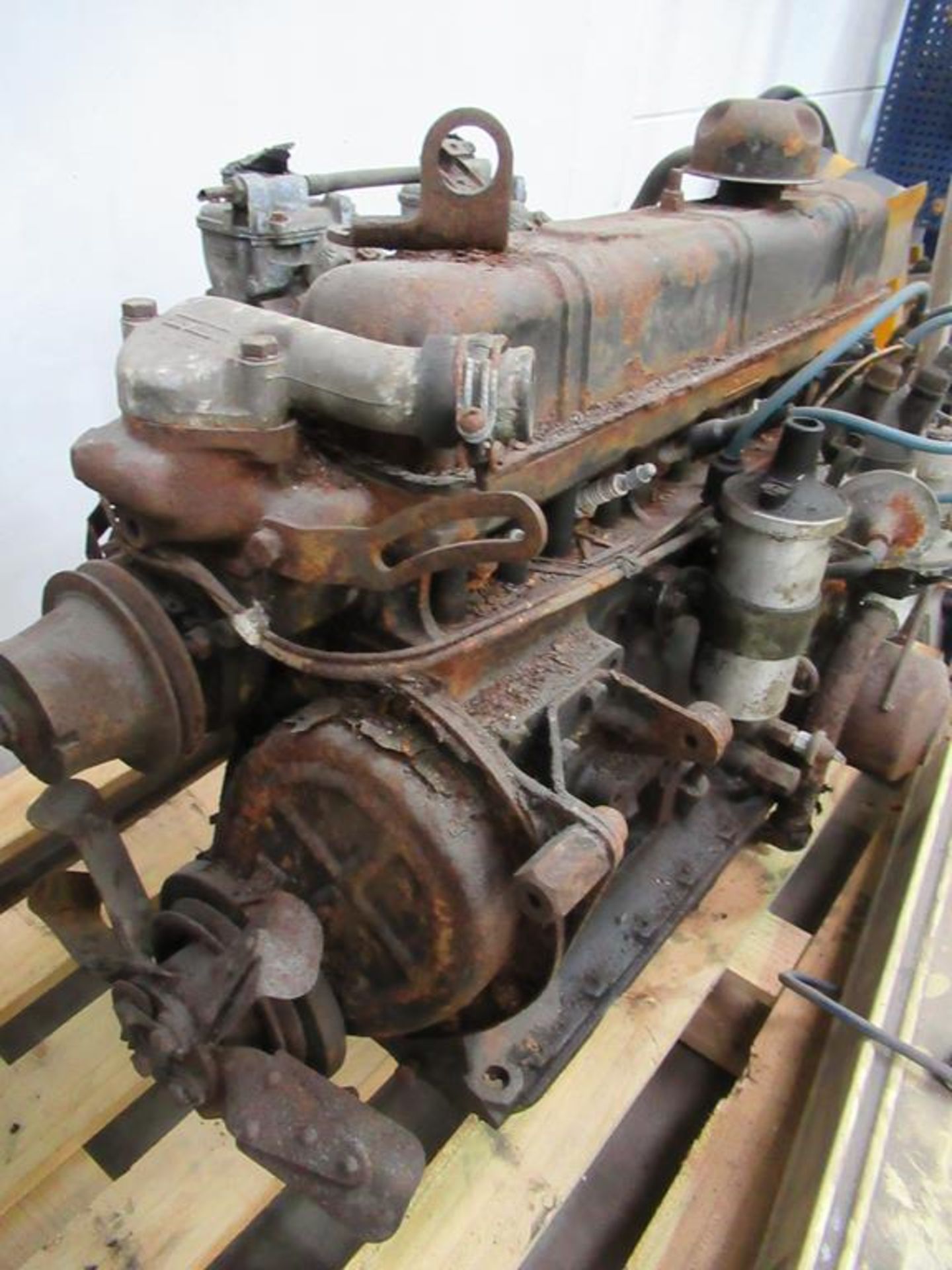 A Triumph Six Cylinder Petrol Engine c/w Gearbox - Image 5 of 5