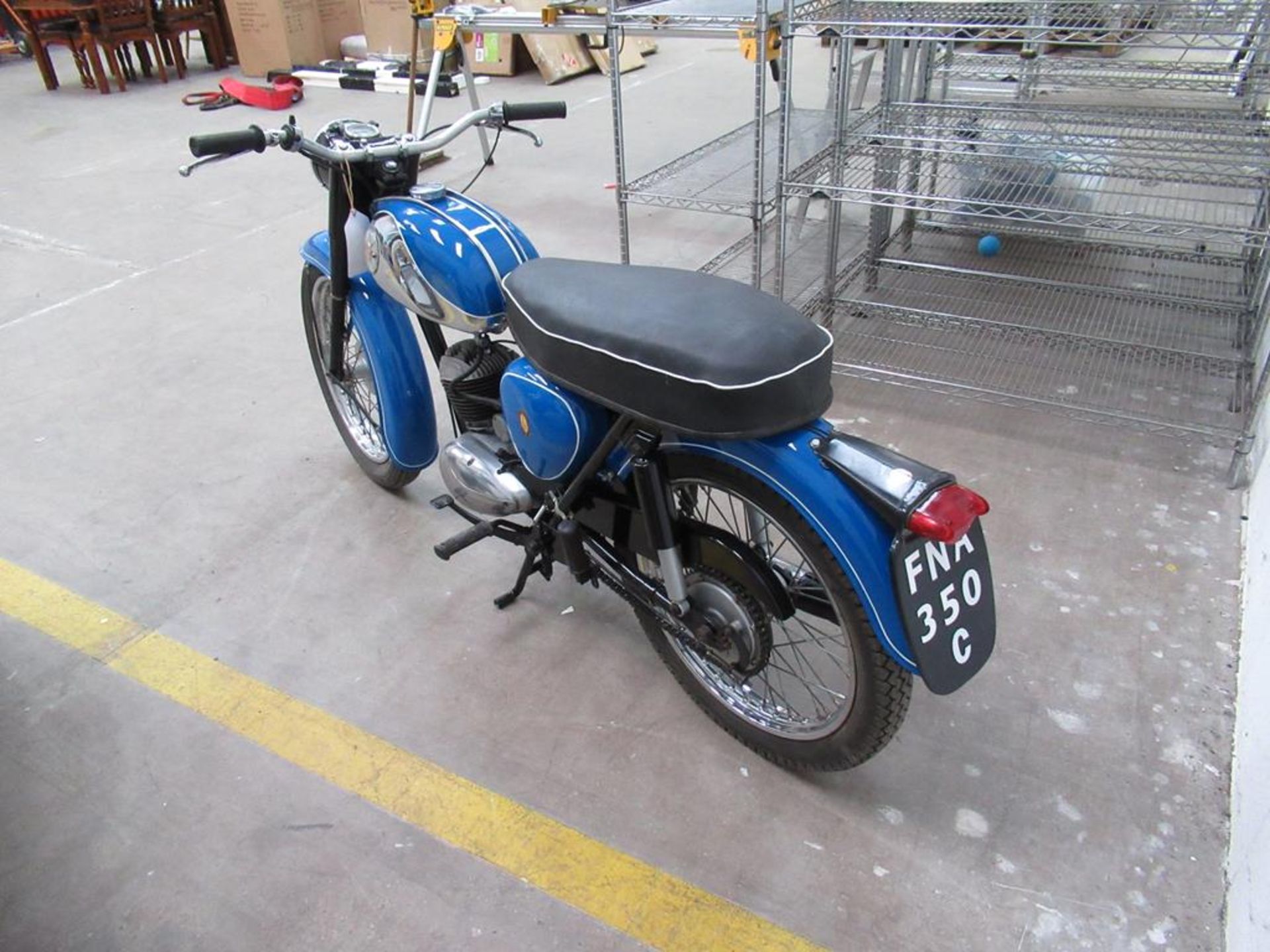 A BSA Bantam D7 Motorcycle - Image 5 of 9