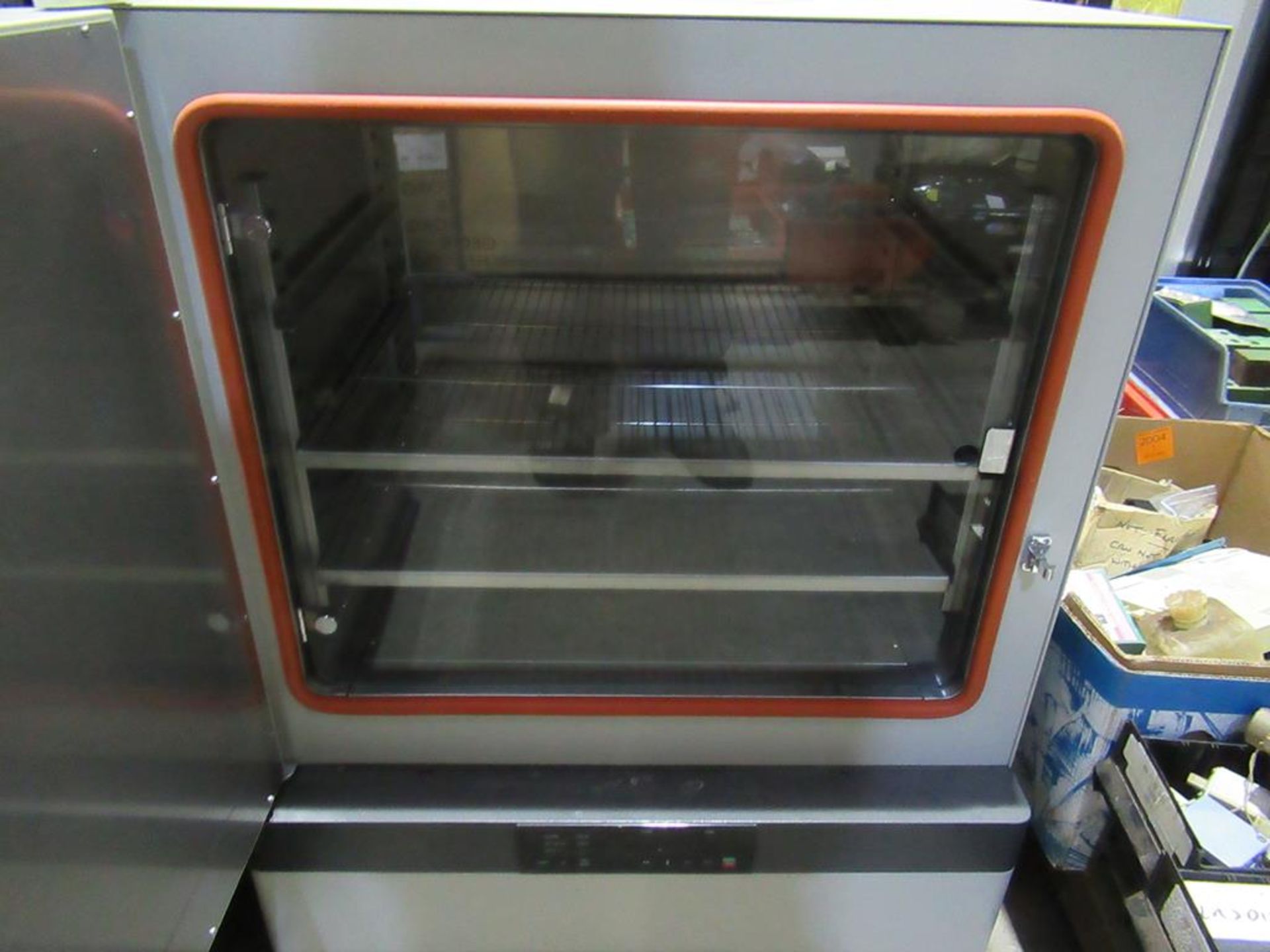 Panasonic MIR- 262-PE heated incubator - Image 2 of 3