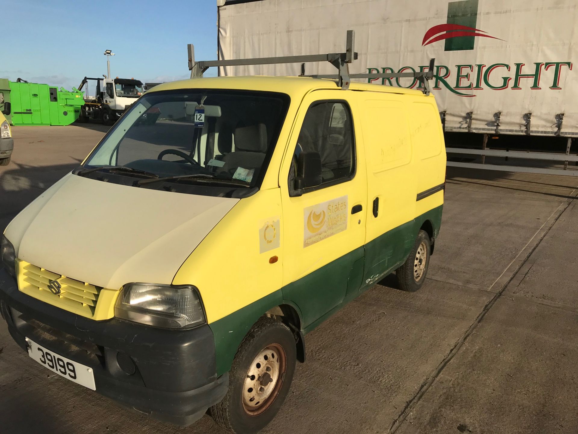 2005 Suzuki Carry Panel Van - Image 2 of 6