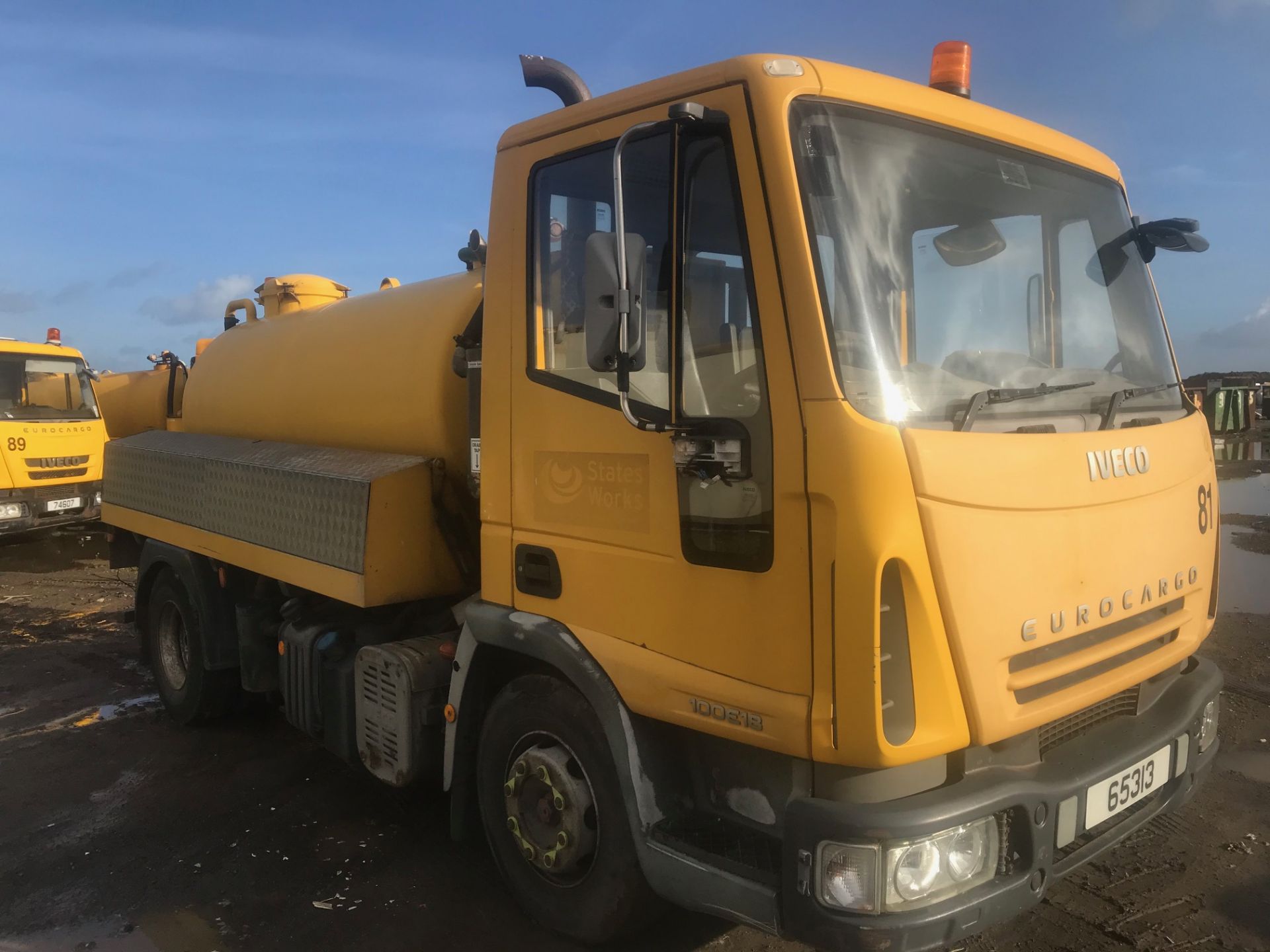 2007 Iveco 800 Gallon Gully Tanker - Image 3 of 7