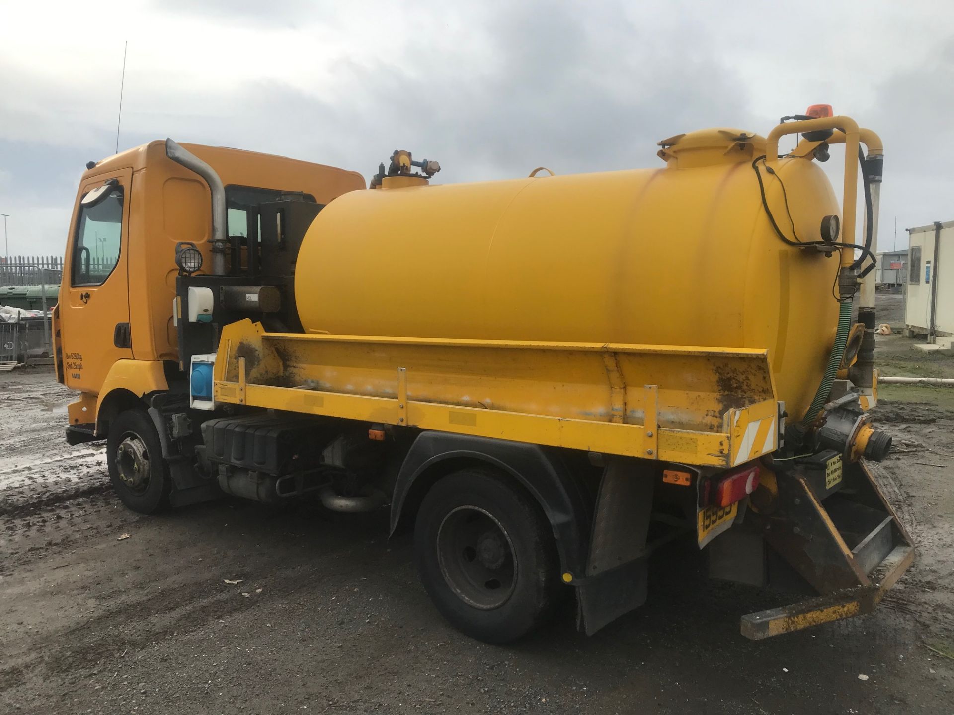 2009 Renault Midlum 160 800 Gallon Gully Tanker - Image 5 of 6