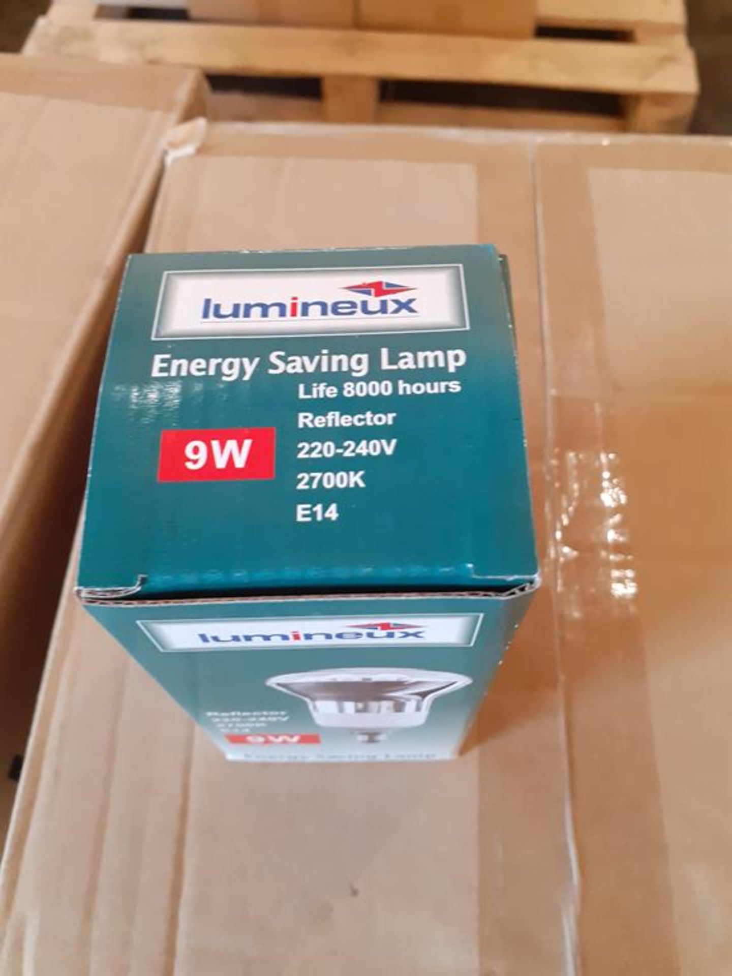 6x boxes of Lumineux Reflector 9W E14 2700K 220-240V Engery Saving Bulbs (40pcs per boxes) - Image 3 of 4