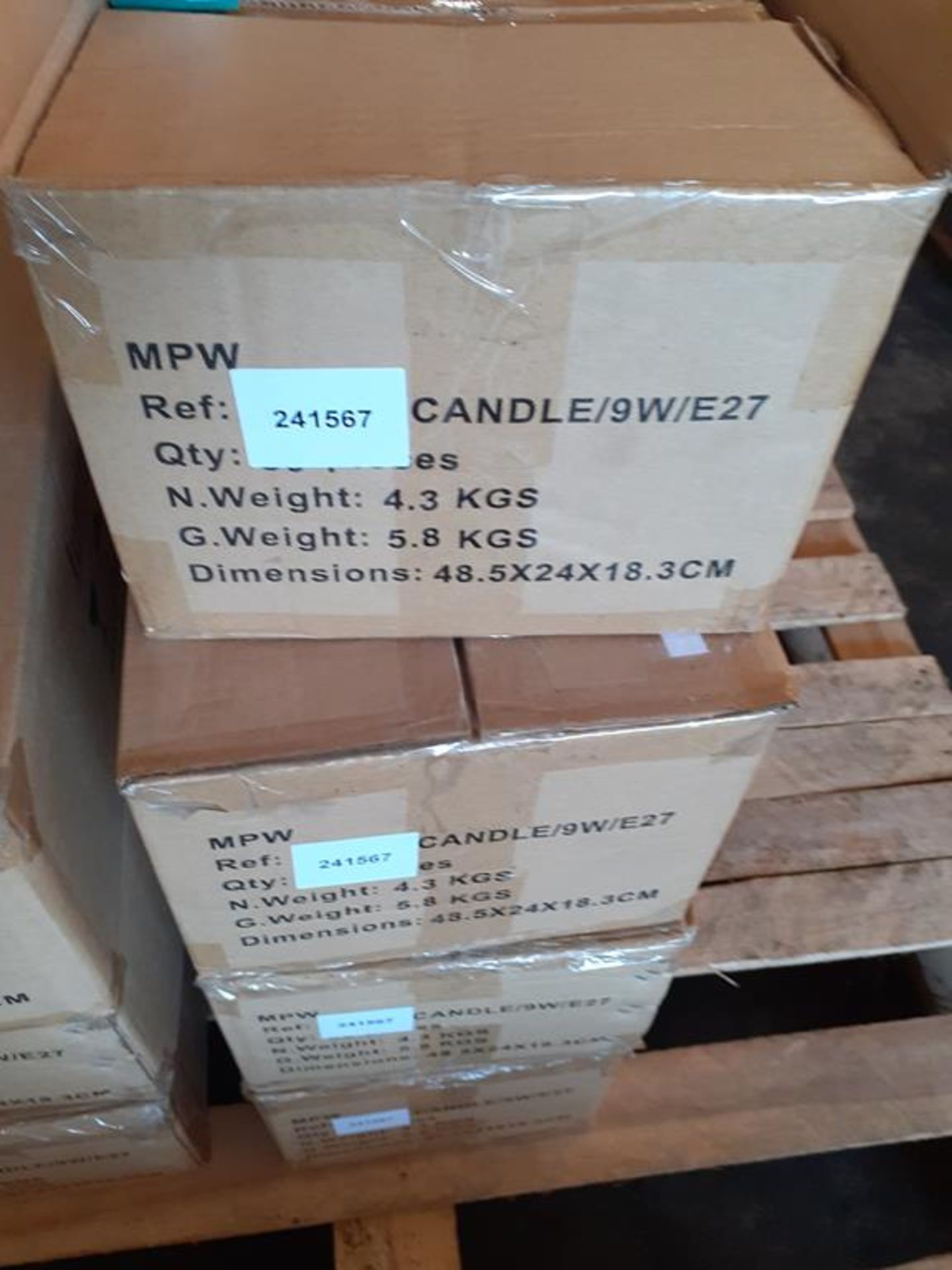 7x boxes of Lumineux Candle 9W E27 4200K 220-240V Engery Saving Bulbs (50pcs per box) - Image 2 of 4