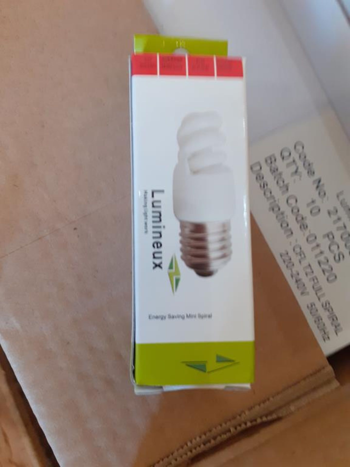 4x boxes of Lumineux Micro Spiral CFL 9W E27 2400K Warm White Energy Saving Bulbs (100pcs per box) - Image 3 of 5