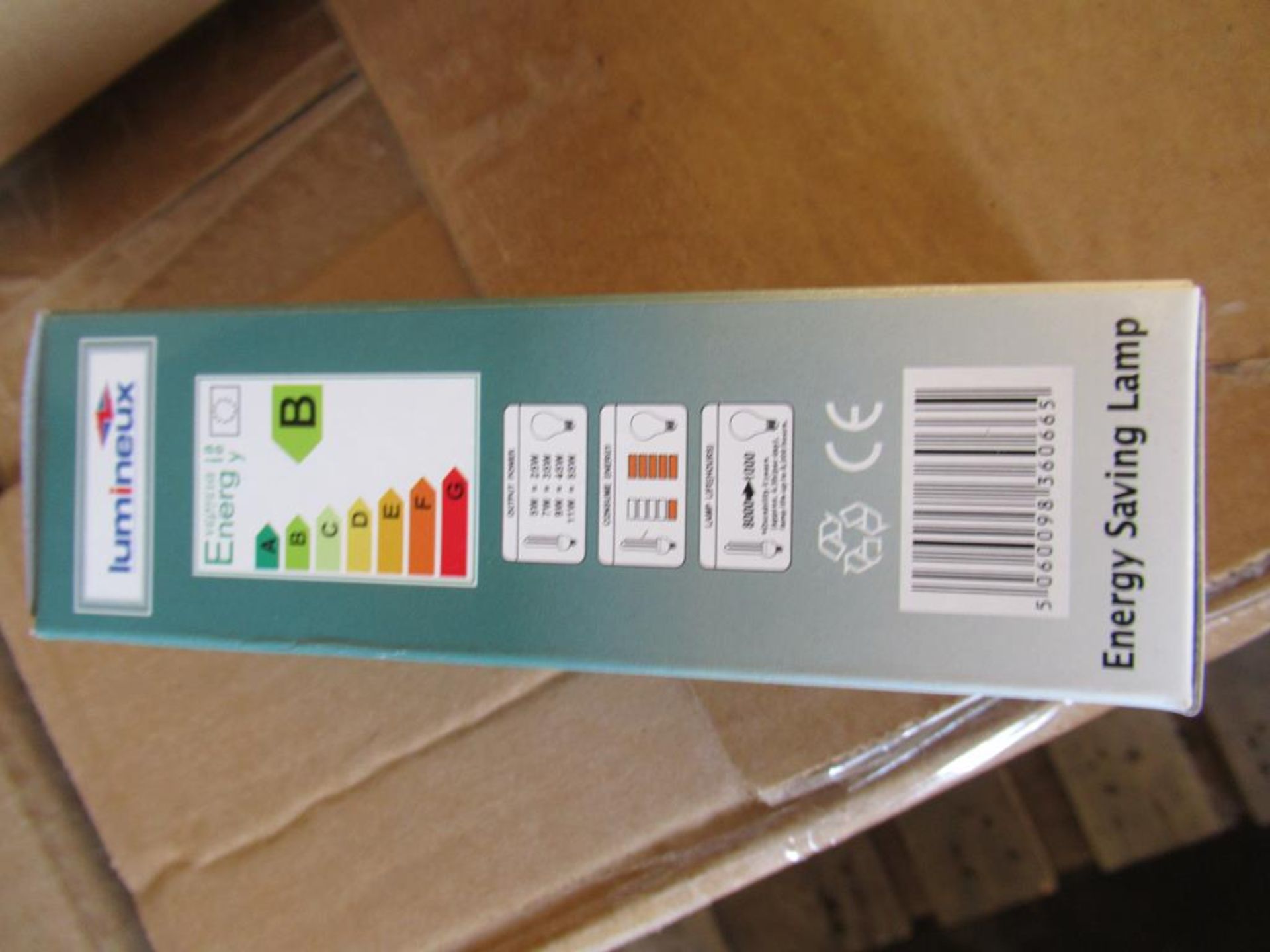 6x boxes of Lumineux Candle 5W B15 3500K 220-240V Energy Saving Bulbs (50pcs per box) - Image 4 of 4