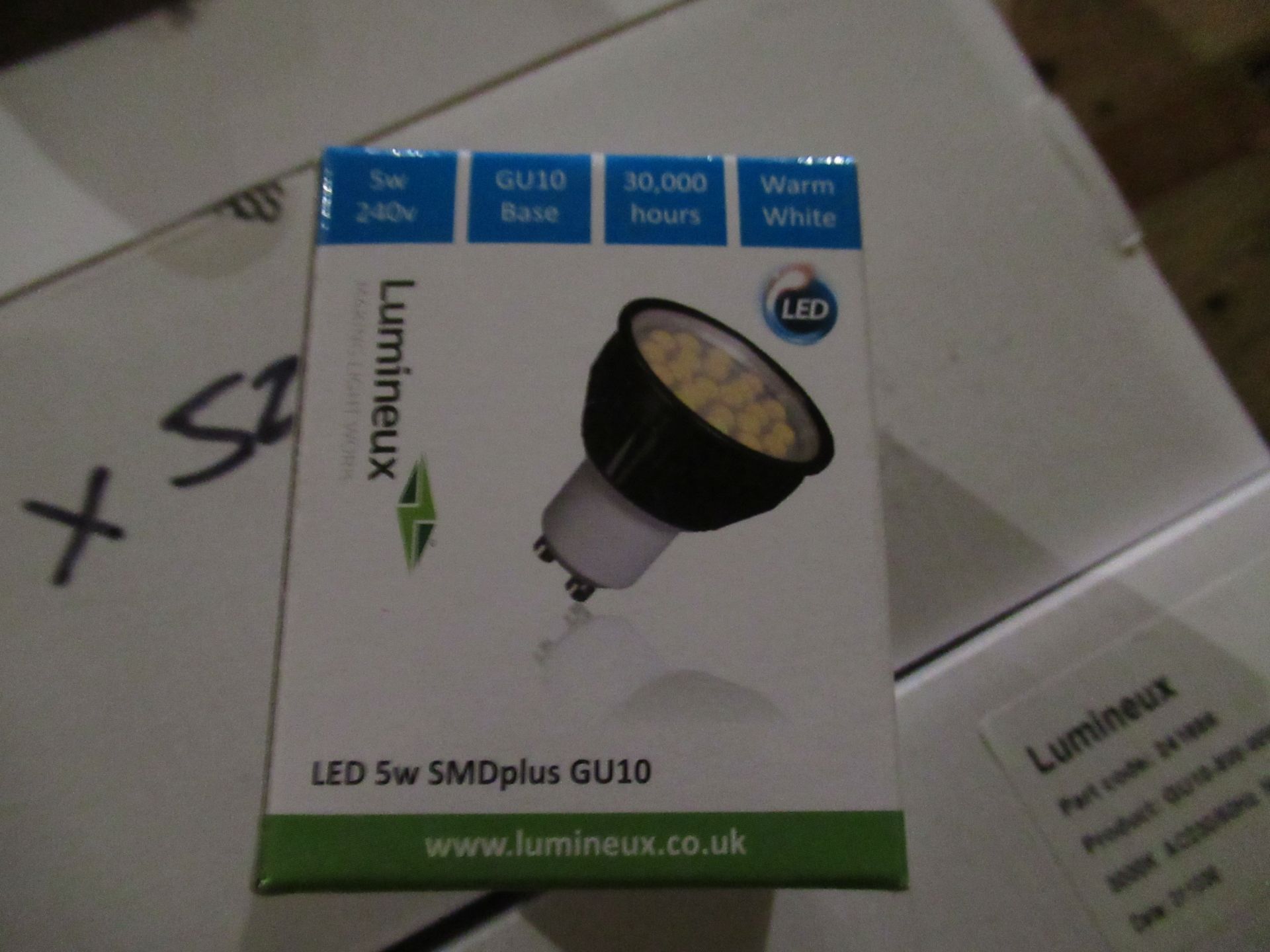 10 x 10 Lumineux LED GU10 SMD Plus 5W 3000K - Image 2 of 4