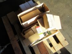 Pallet to contain QTY of various Lumineux Bulbs (9W,11W,7W)