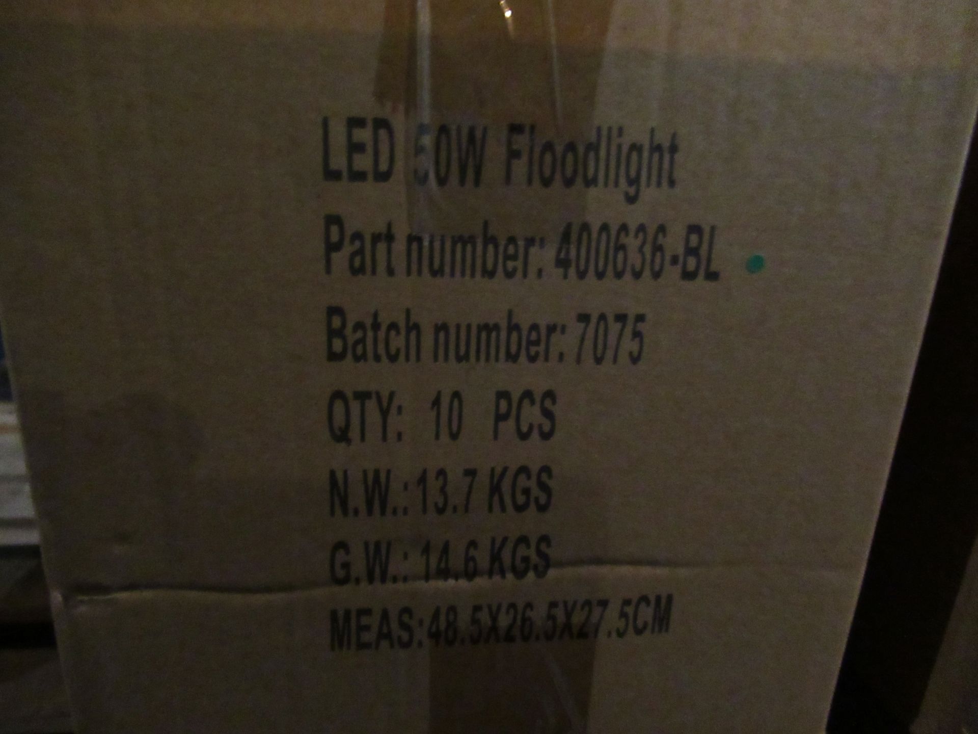 20 x LED SMD PIR Floodlights 50W 4000K black - Image 2 of 5