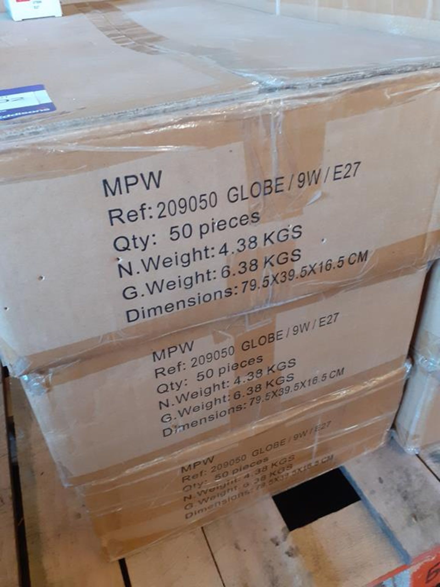 5x boxes of Lumineux Globe 9W E27 2700K 220-240V Engery Saving Bulbs (50pcs per box) - Image 2 of 4