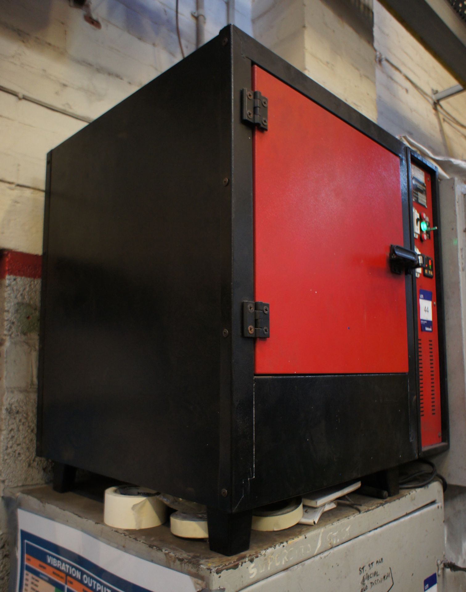 Electrode Bench Oven, EQ-450DDT3, Max Temp 300˚c,