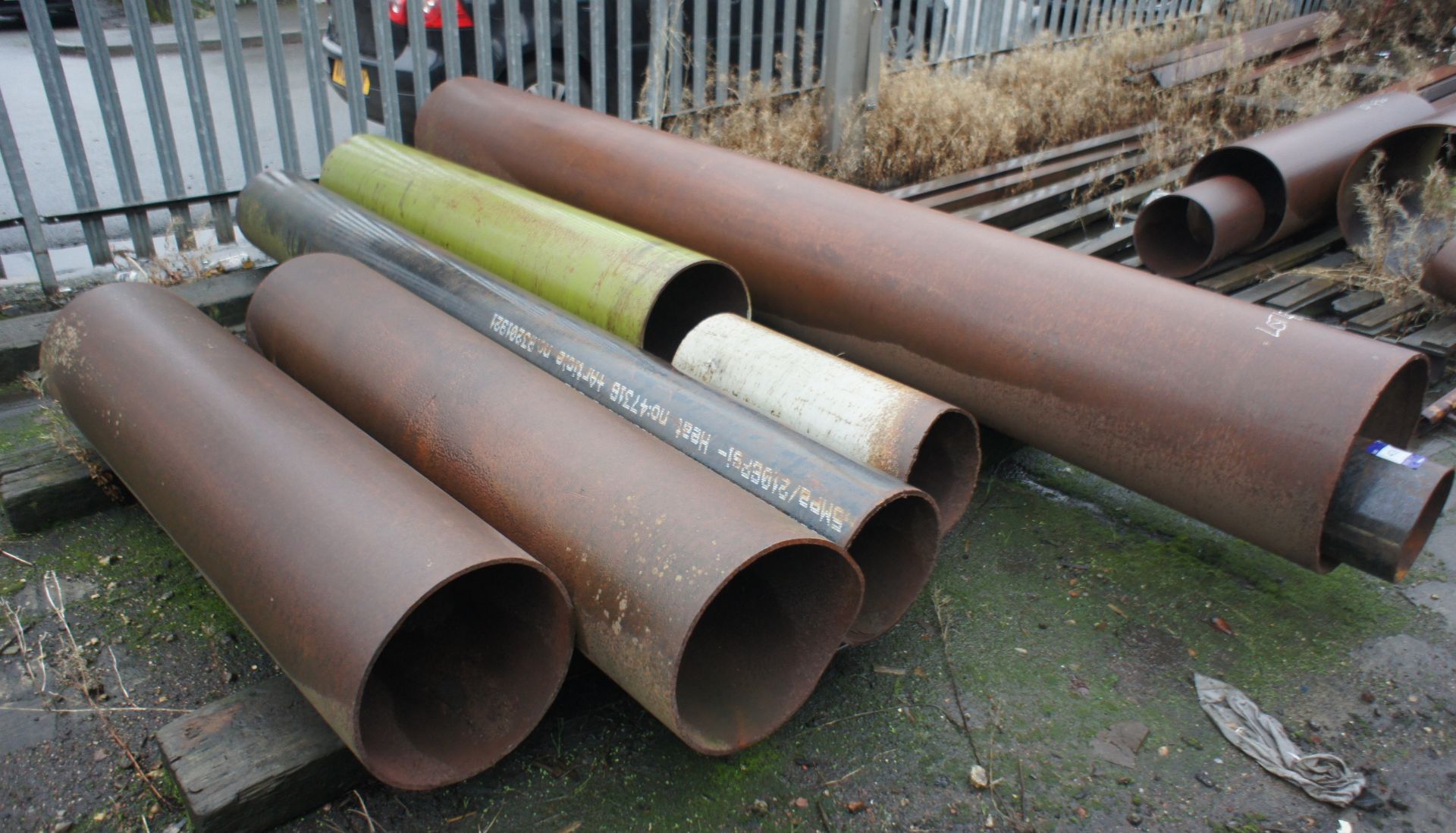 11 x various steel pipes - Image 3 of 3